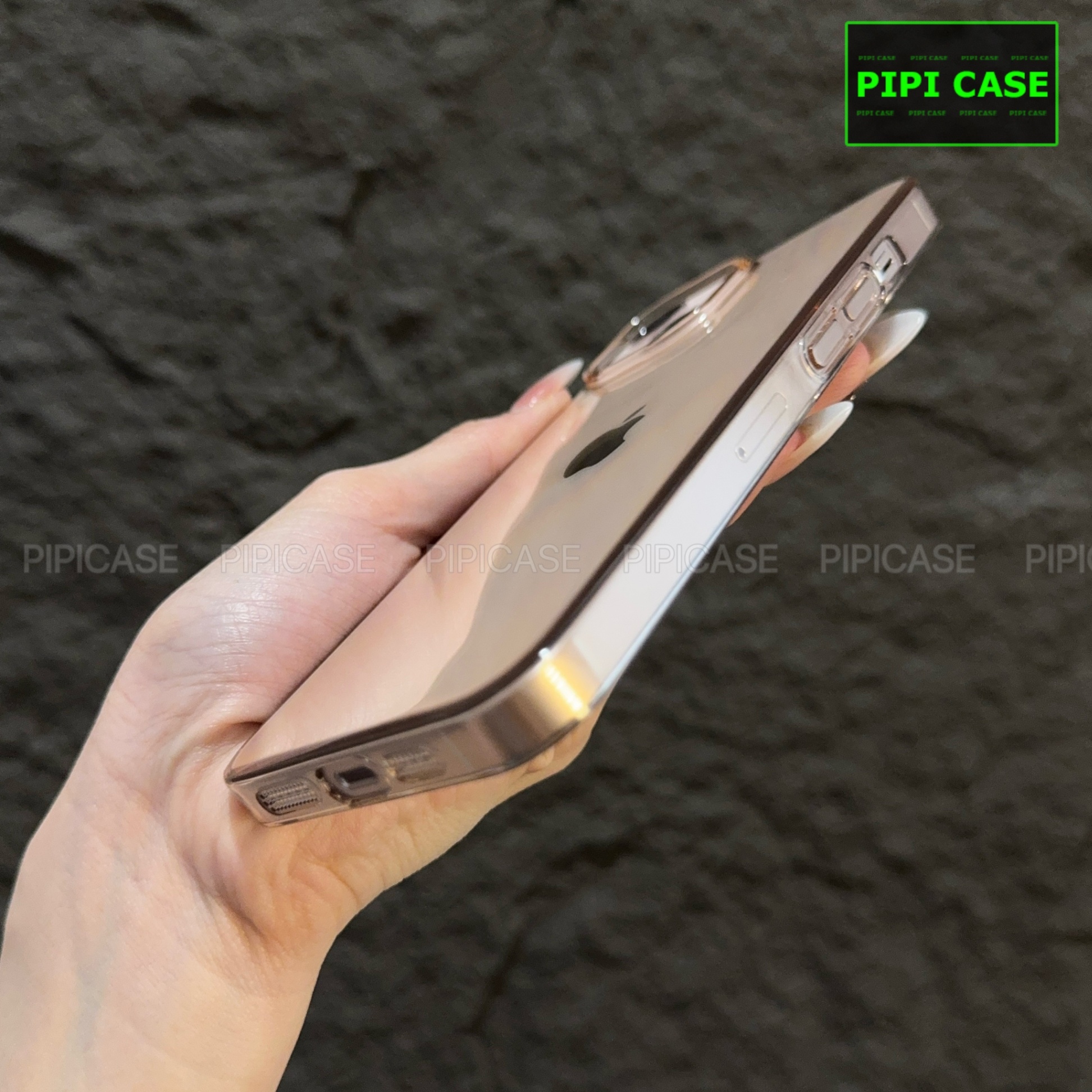Ốp Lưng iPhone 15 Plus - Vic - Hồng