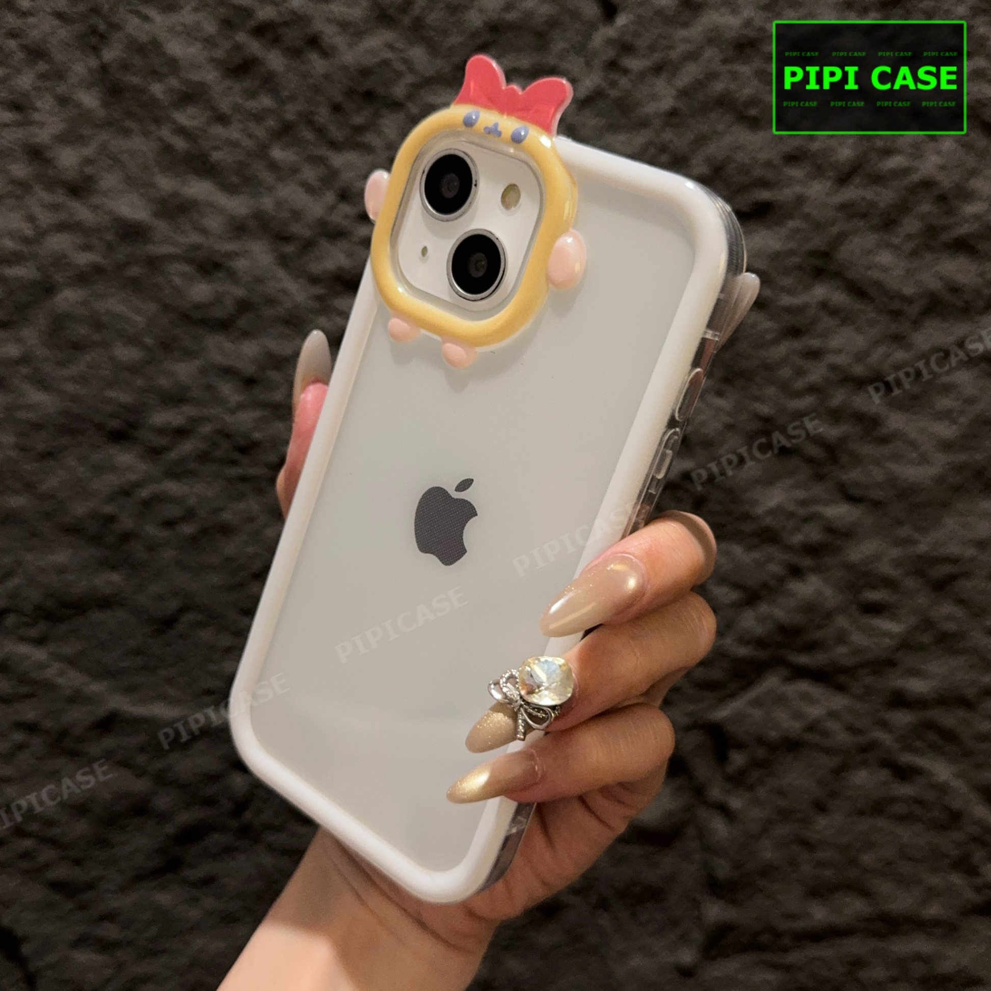 Ốp Lưng iPhone 15 - Chic Cute - Trắng