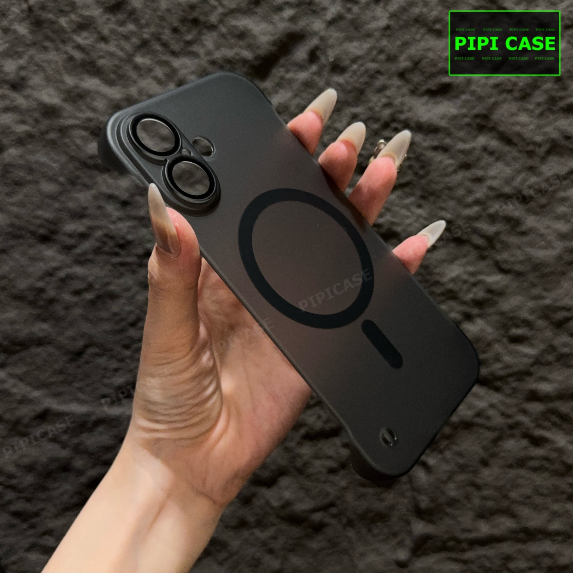 Ốp Lưng iPhone 16 Plus - Chicky - Đen