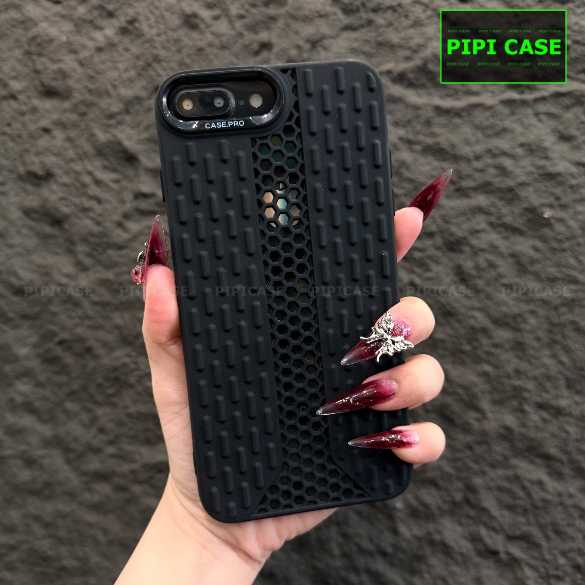 Ốp Lưng iPhone 7 Plus / 8 Plus - Ricky - Đen