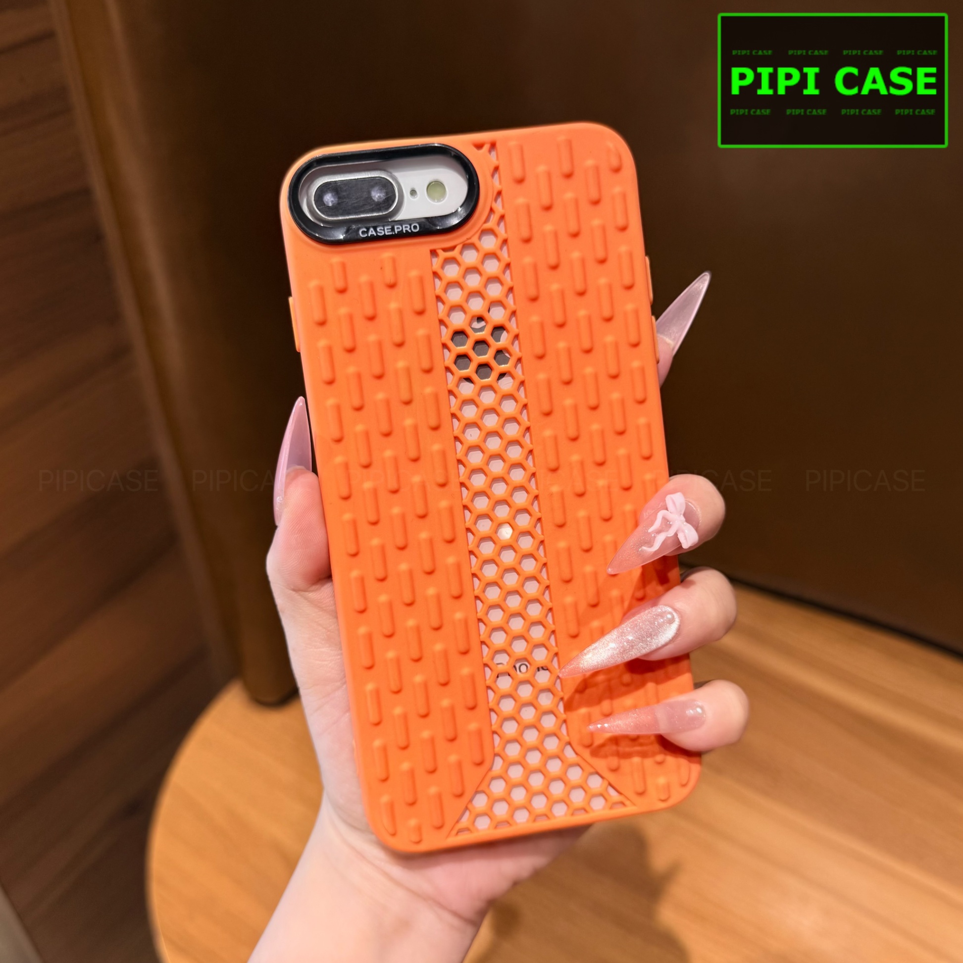 Ốp Lưng iPhone 7 Plus / 8 Plus - Ricky - Cam