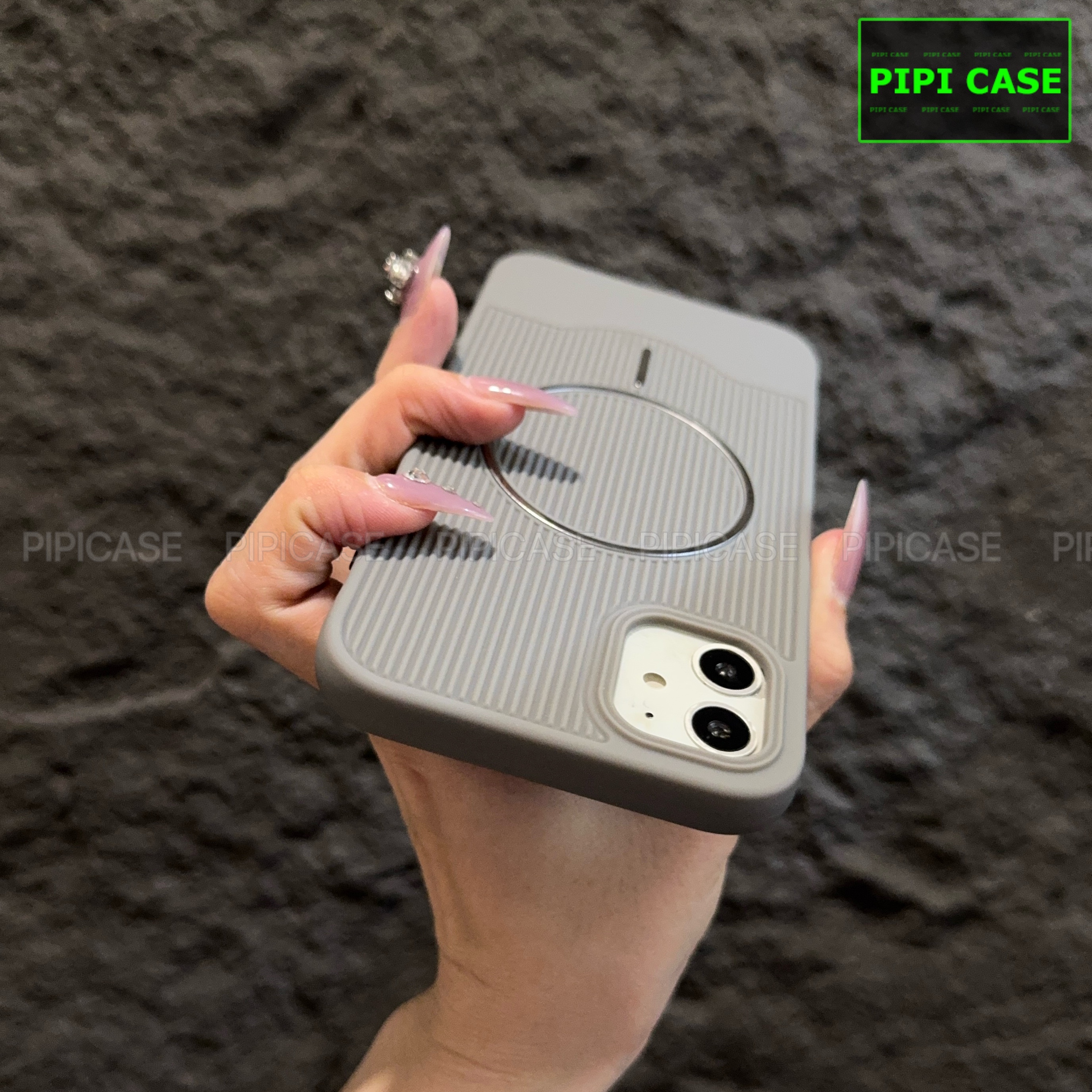 Ốp Lưng iPhone 11 - USE - Xám