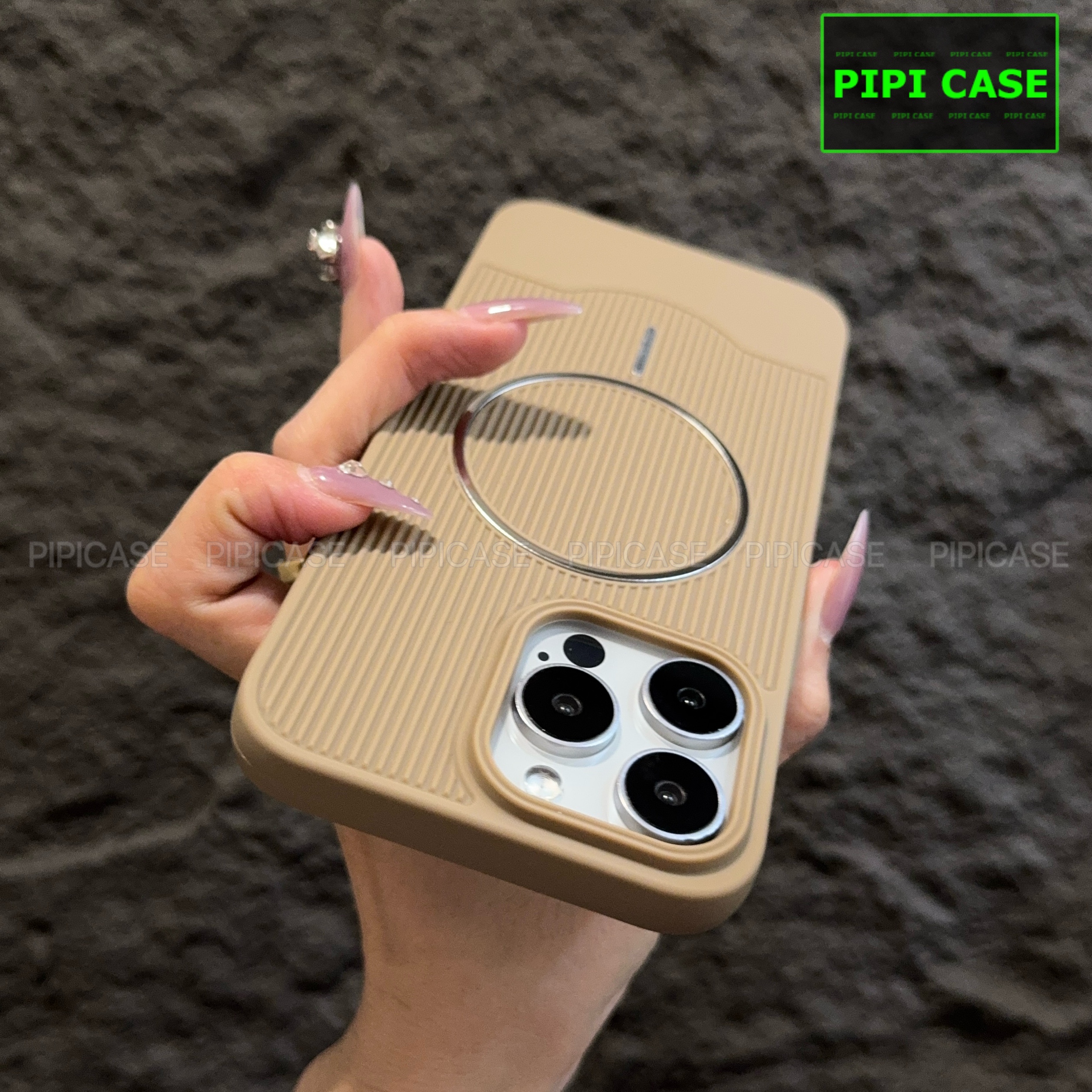 Ốp Lưng iPhone 12 Pro Max - USE - Vàng