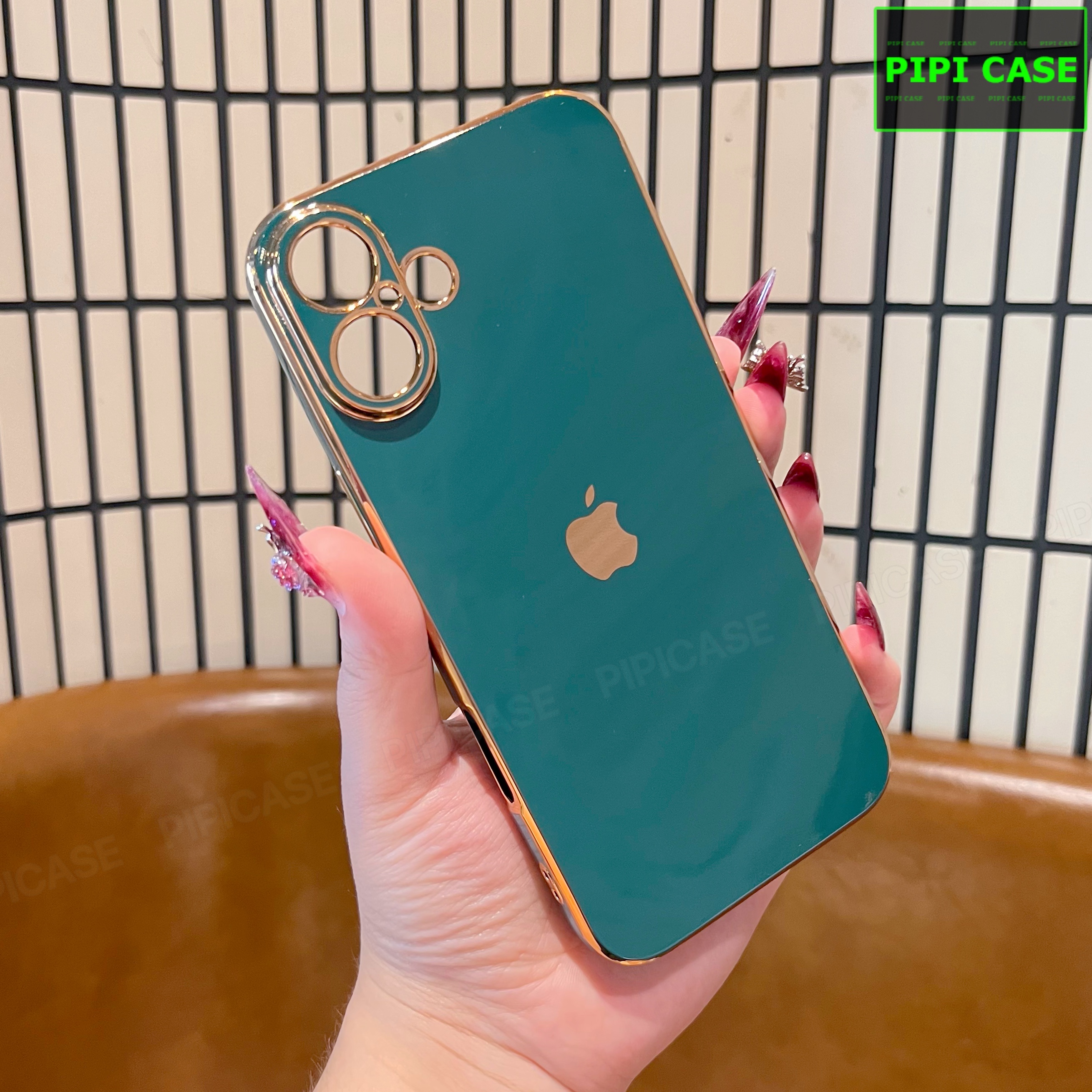 Ốp Lưng iPhone 16 Plus - Royal - Xanh Lá
