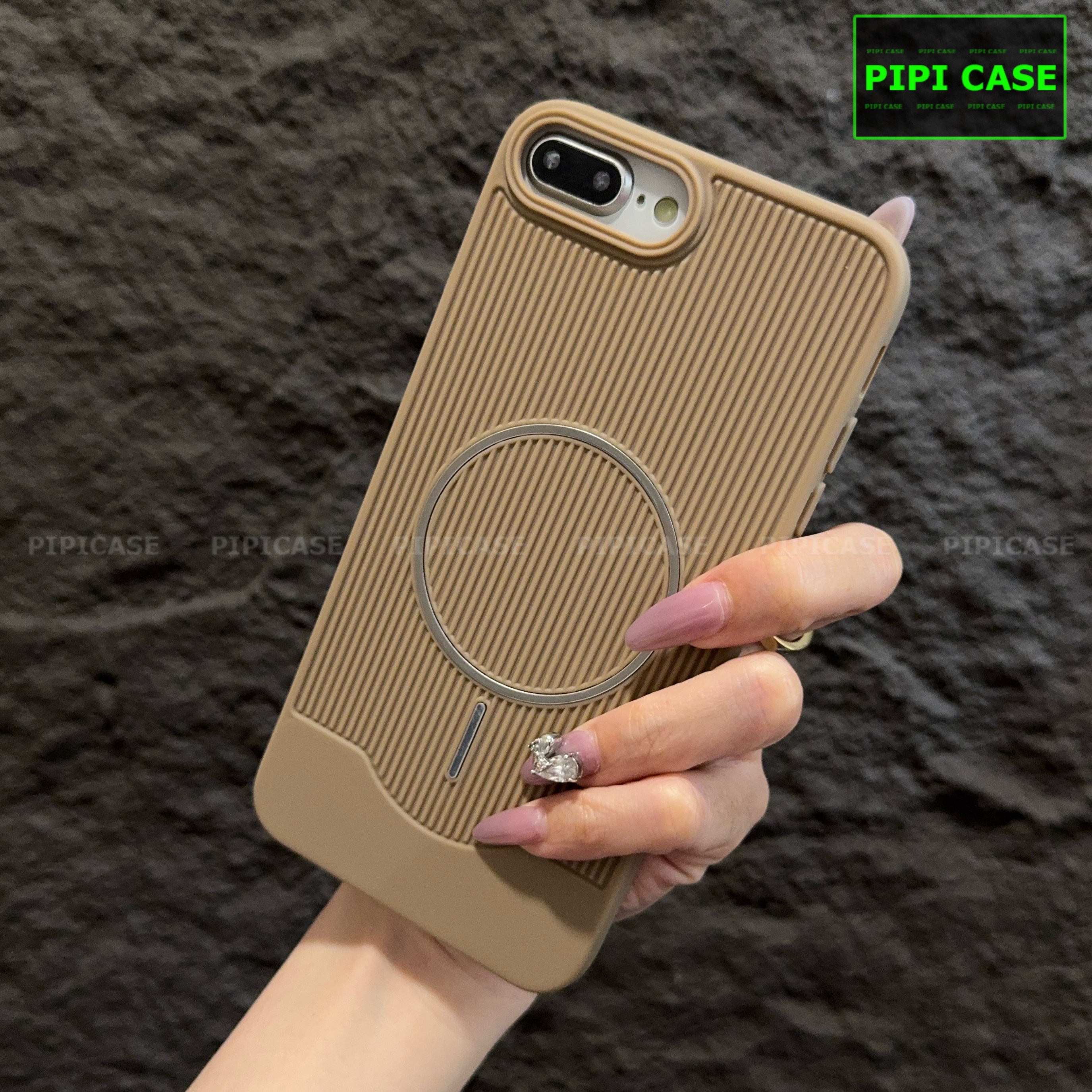 Ốp Lưng iPhone 7 Plus / 8 Plus - USE - Vàng