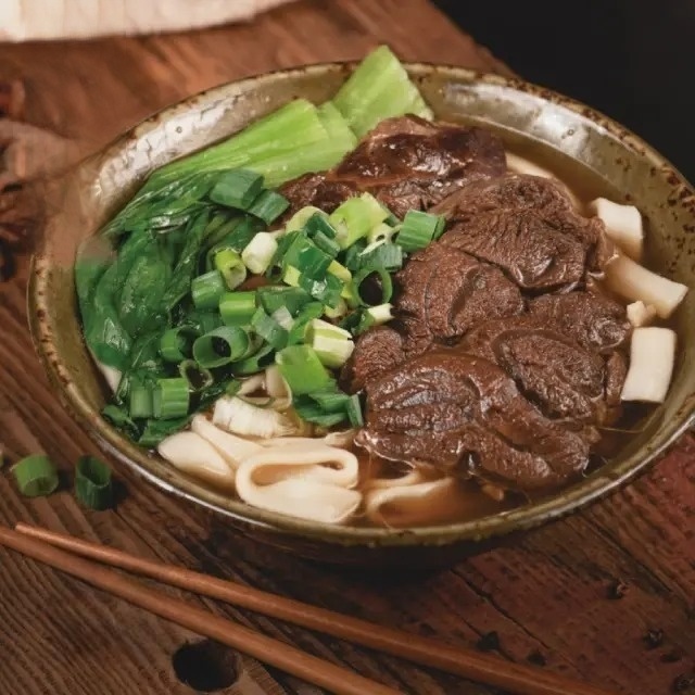 C521 玖德 紅燒牛肉麵(牛腱)