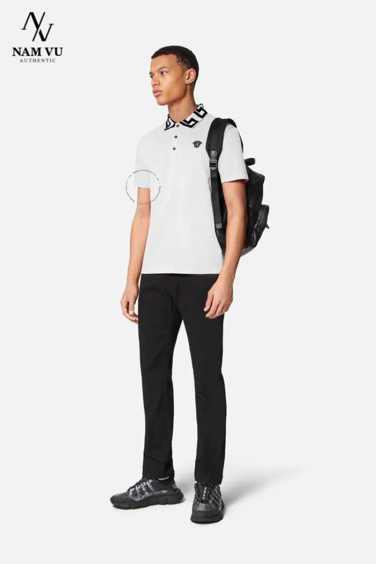 APLVS cổ viền logo medusa versace