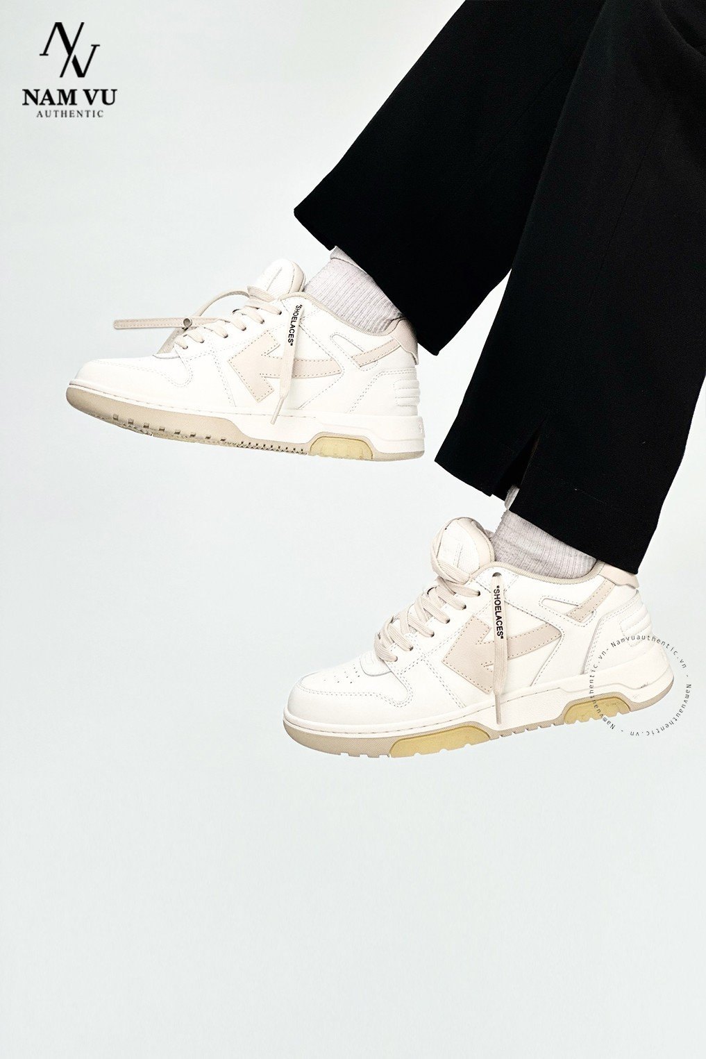 SNKOF off white OMIA189C99 phối beige