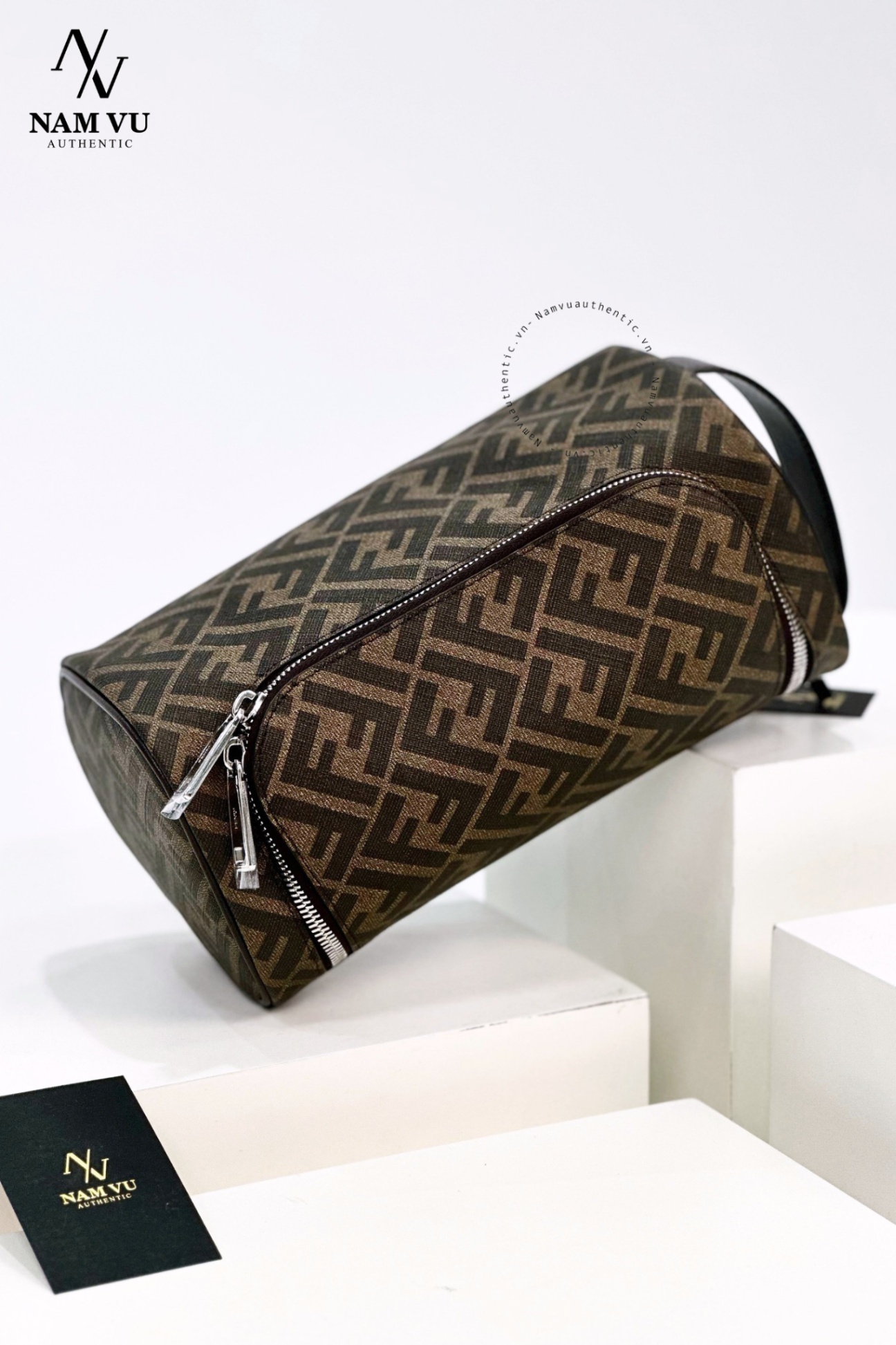 PKCFD Trousse tes 7N0121 ALE7 LOGO FENDI