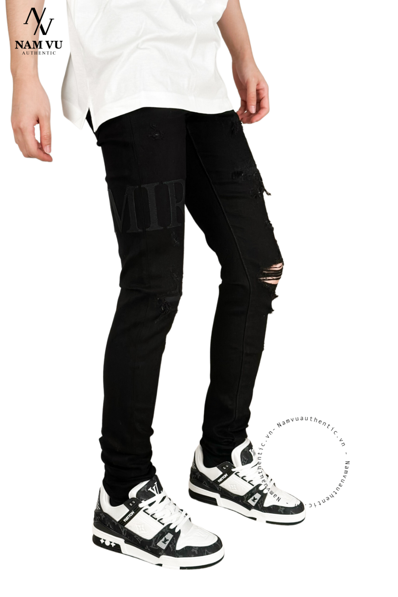 QJAMIRI Serif logo amiri all black PS23MDS006