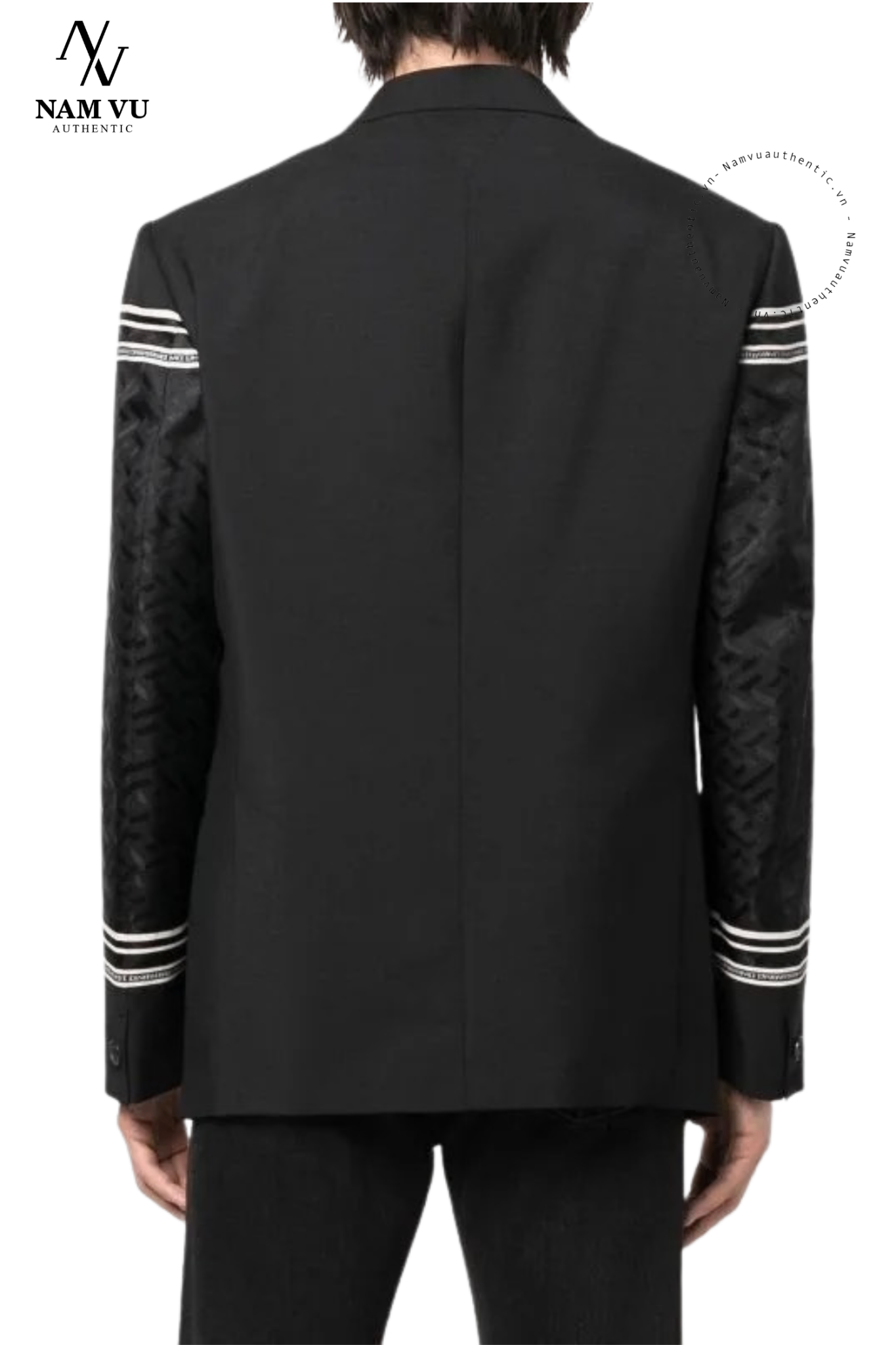 AVVS with logo tay áo versace 1004731 1A03462