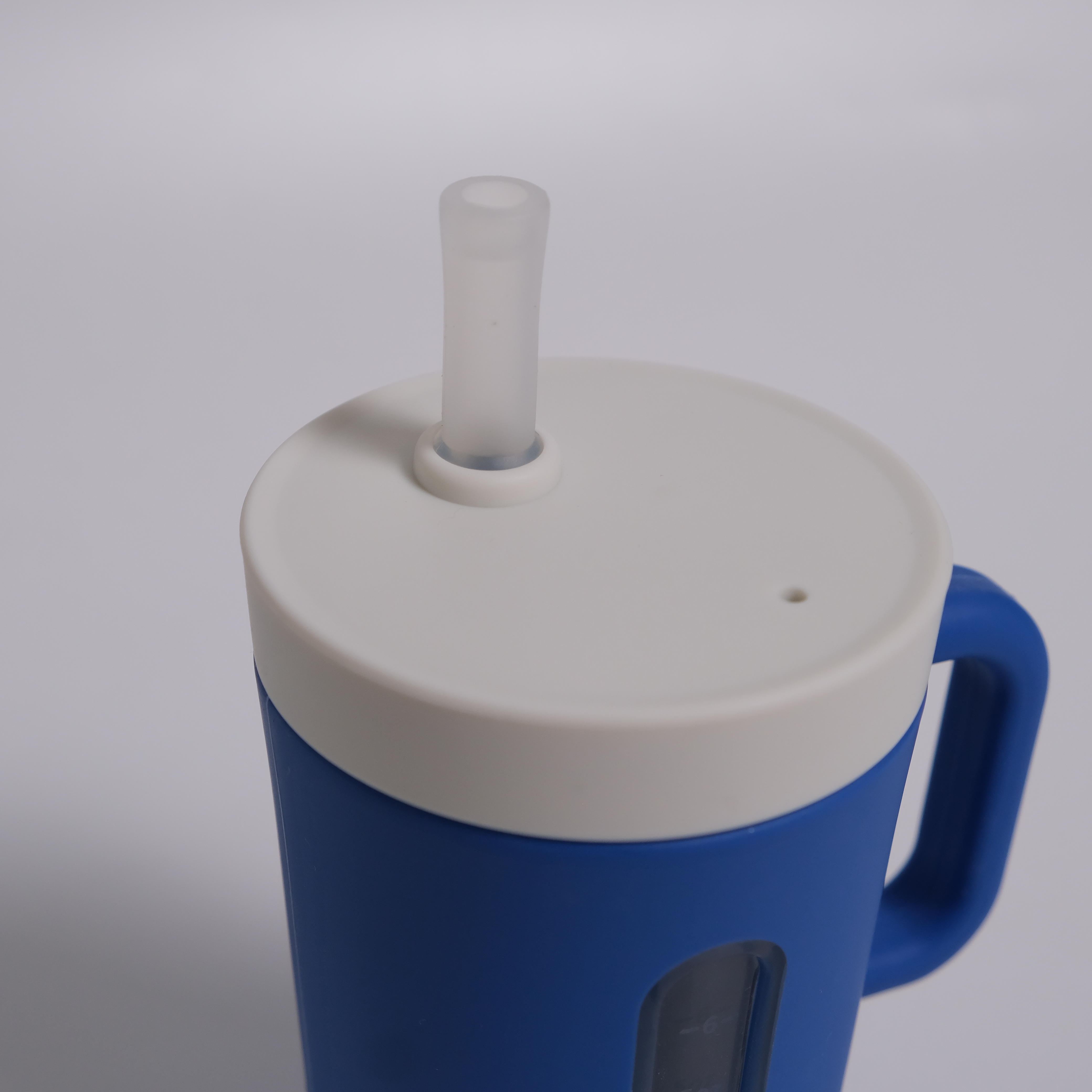 Cốc tập hút silicone kèm ống hút Hop & Joy