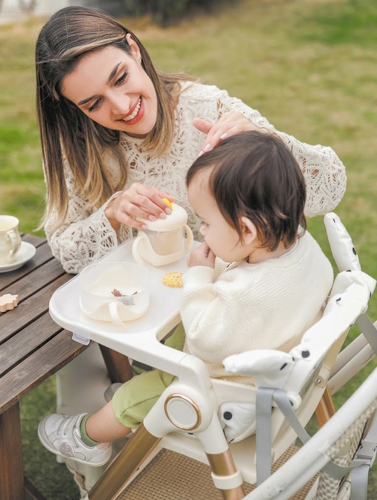 Ghế ăn dặm gấp gọn Hop & Joy EVO