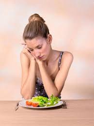 Tiêu hóa kém là gì? Điều trị tiêu hóa kém bằng đông y