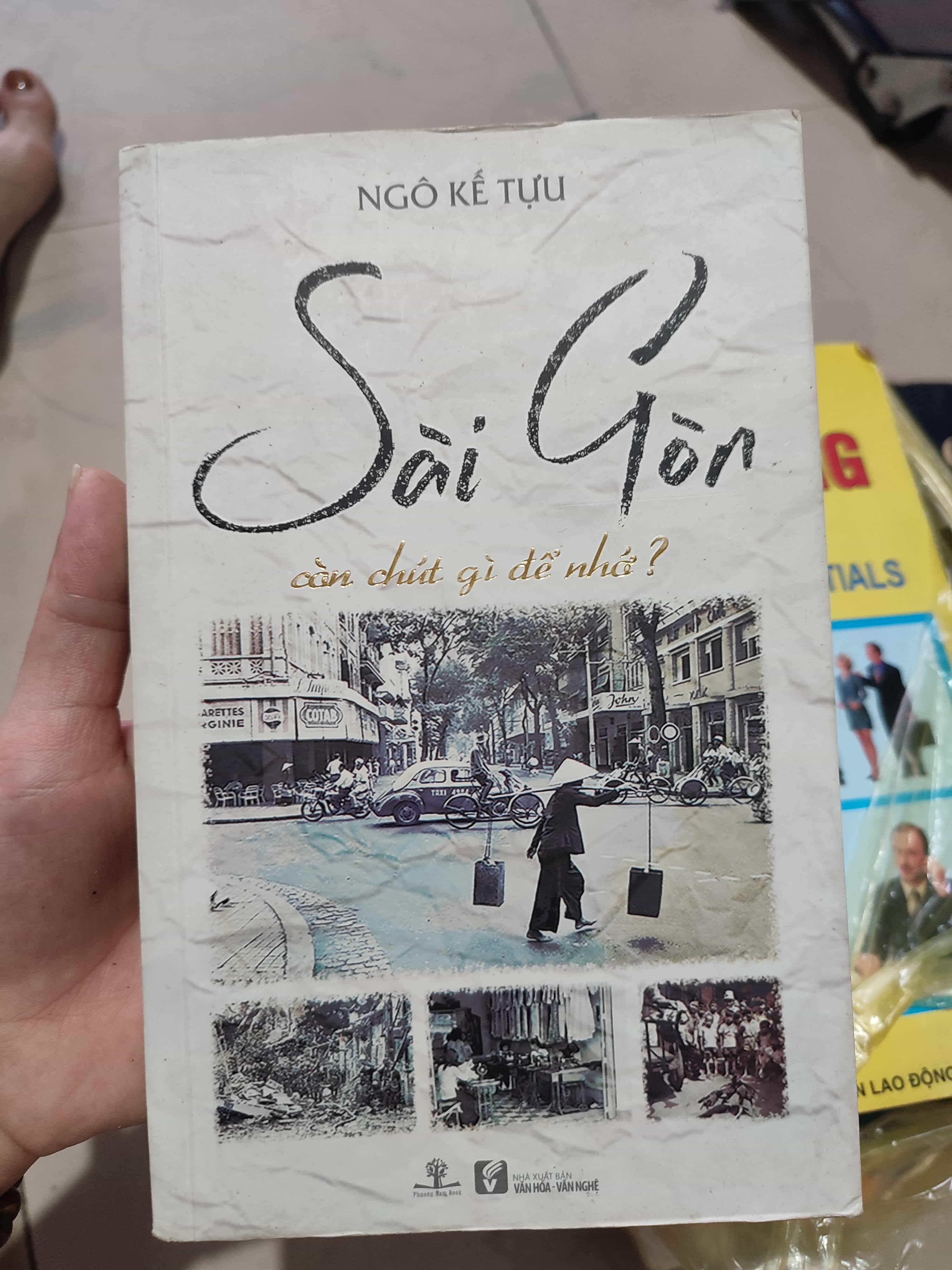 Sài Gòn Còn Chút Gì Để Nhớ 02HPB.HCM01/03