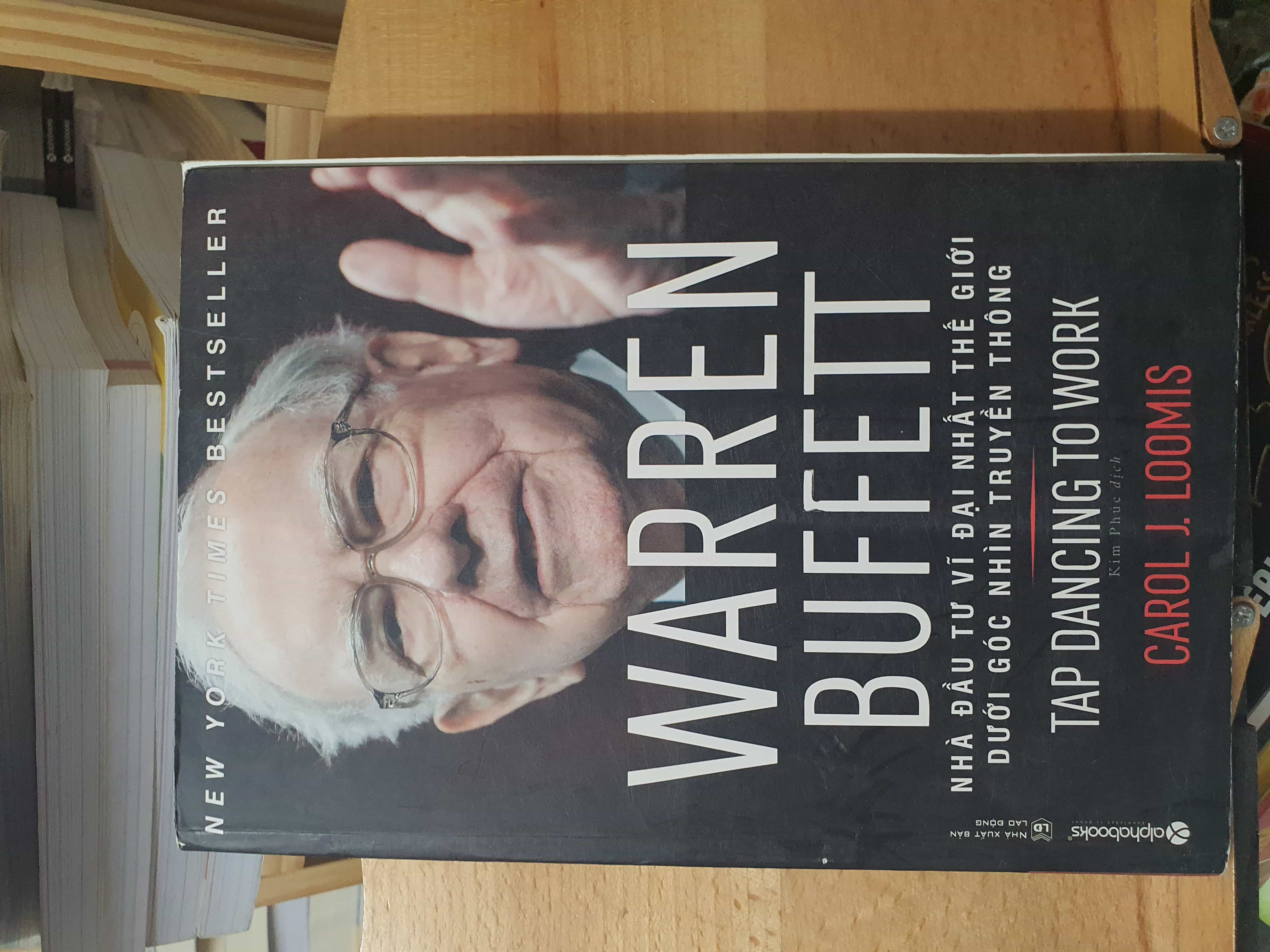 Warren Buffett - Nhà đầu tư vĩ đại nhất thế giới dưới góc nhìn truyền thôngHPB.HCM01/03