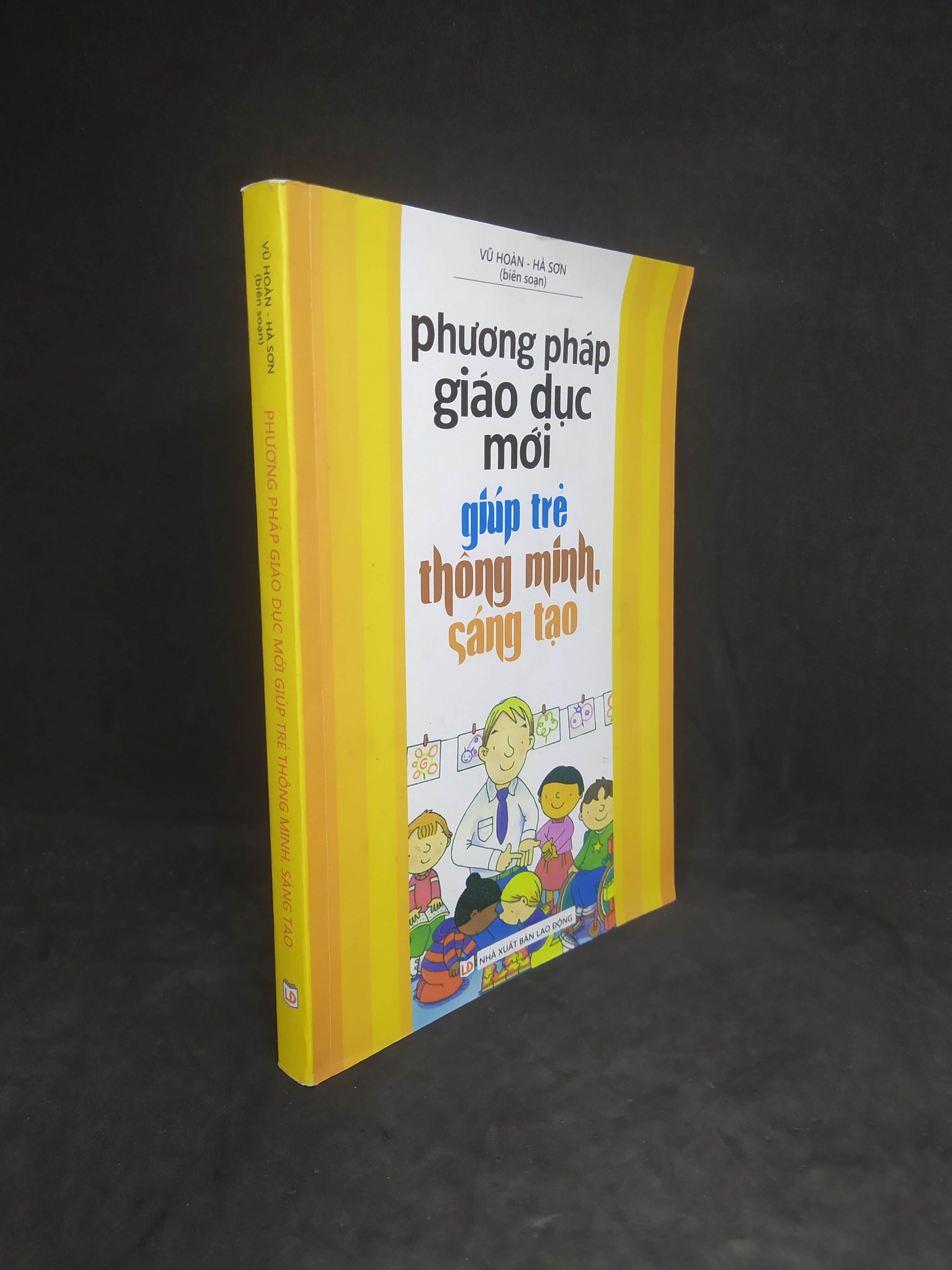 Phương pháp giáo dục mới giúp trẻ thông minh sáng tạo mới 90% HCM0401