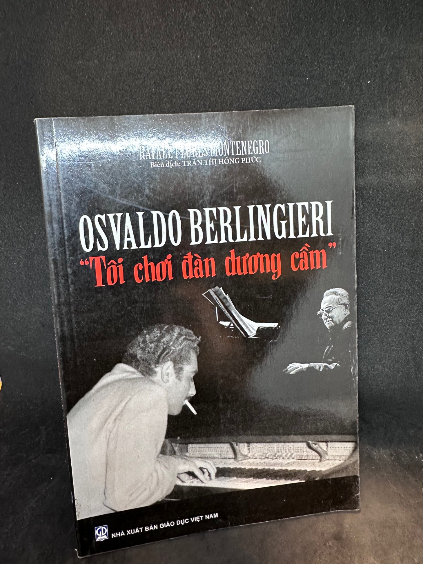 Osvaldo Berlingieri Tôi chơi đàn dương cầm New 90% SBM0803