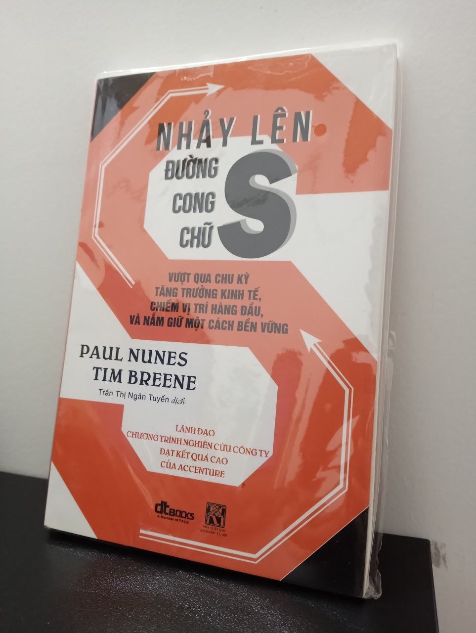 Nhảy Lên Đường Cong Chữ S - Paul Nunes - Tim Breene New 100% HCM.ASB0903