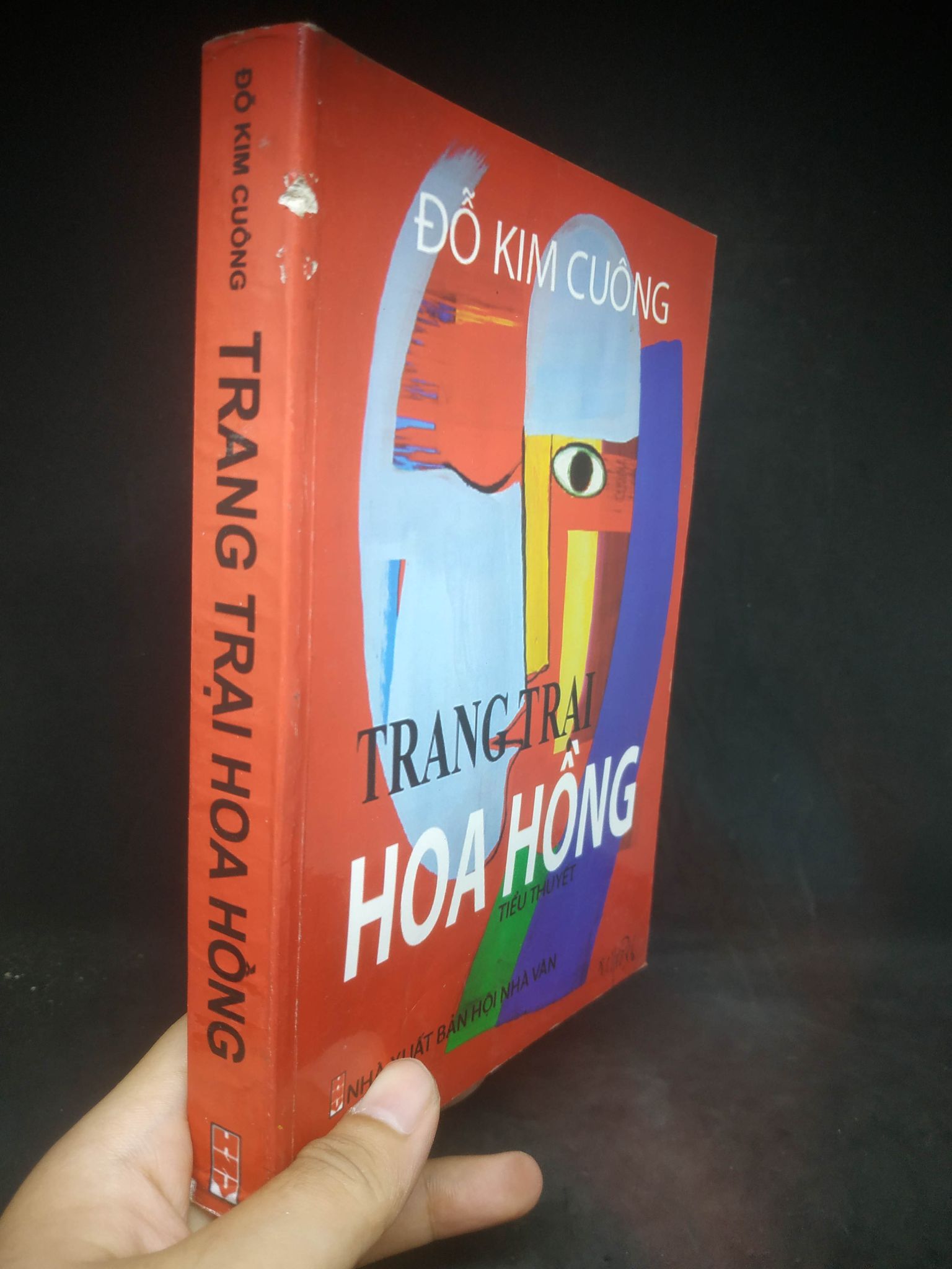 Trang trại hoa hồng mới 90%  HPB.HCM1003