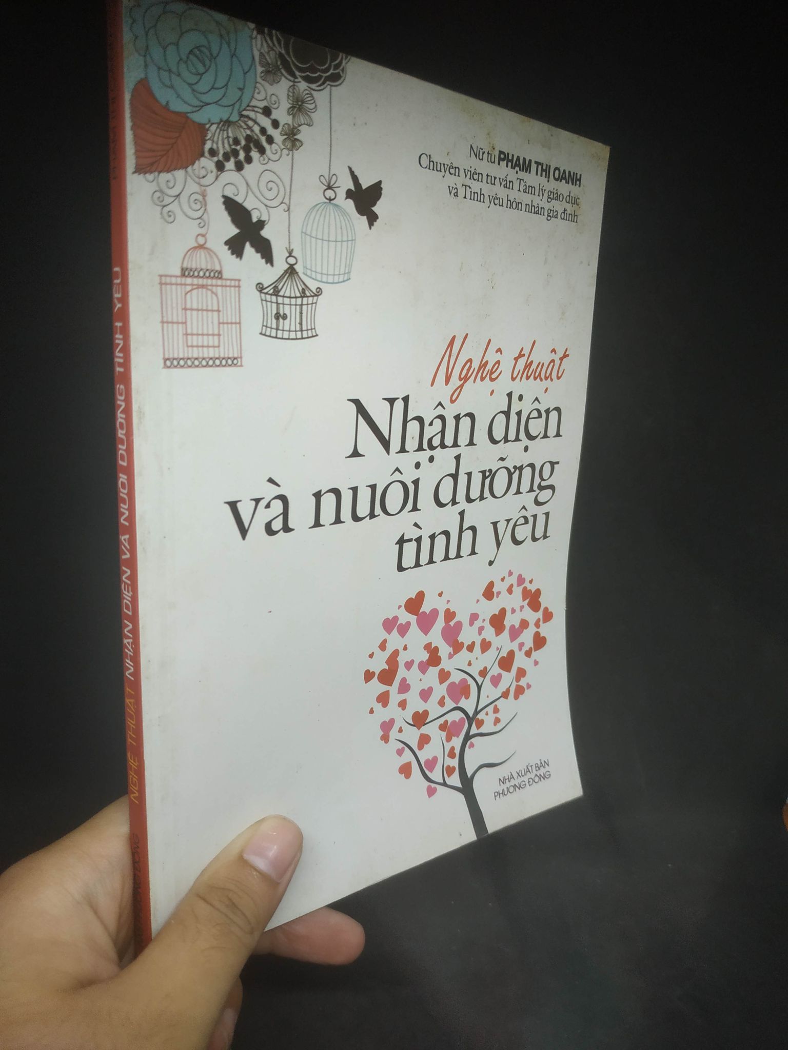 Nghệ thuật nhận diện và nuôi dưỡng yêu thương mới 90% HPB.HCM1303