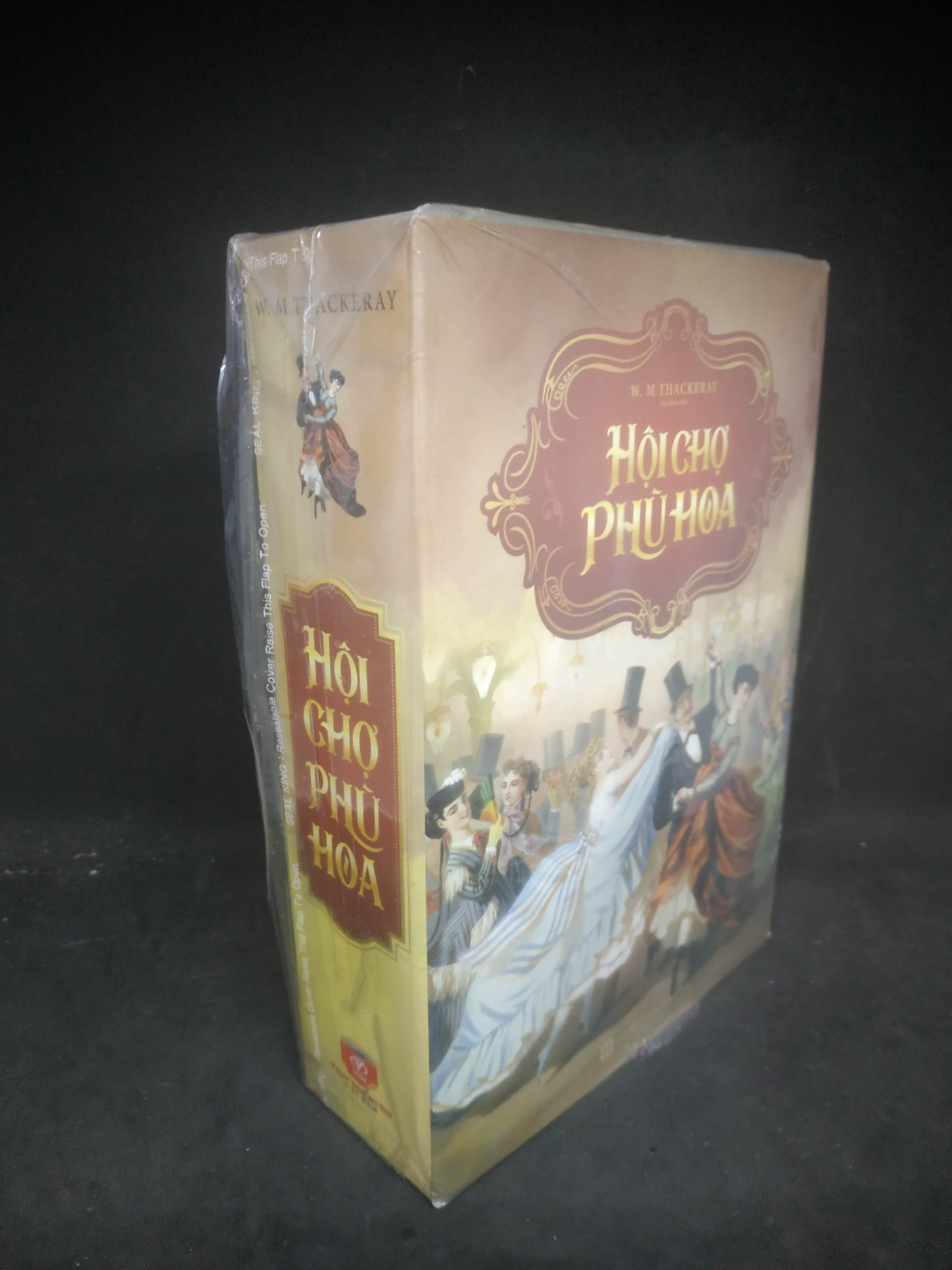 Bộ 2 cuốn Hội chợ phù hoa - William M.Thackeray mới 90% HPB.HCM1603