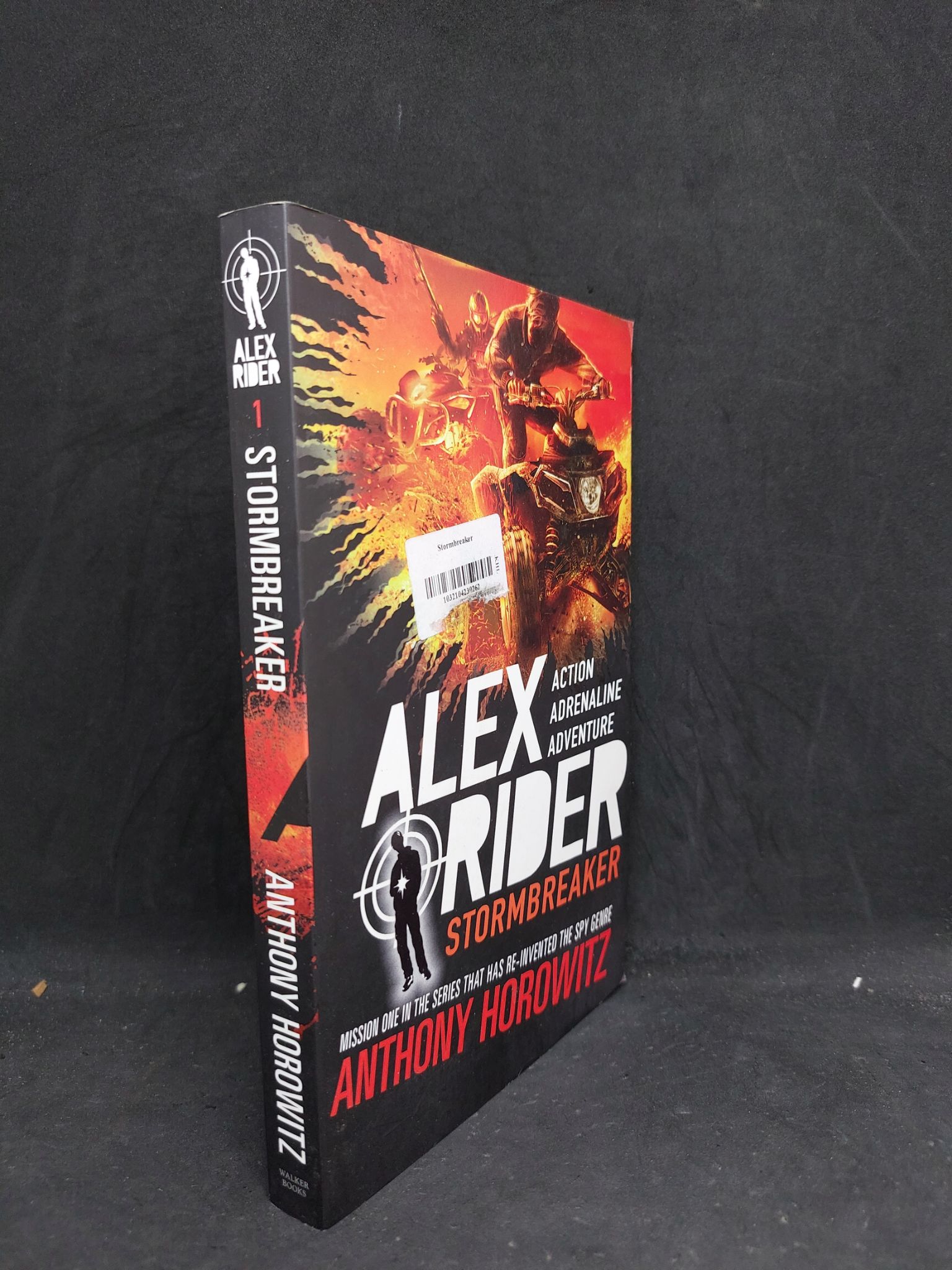 Alex Rider Stormbreaker Athony Horowitz mới 80% HCM2806