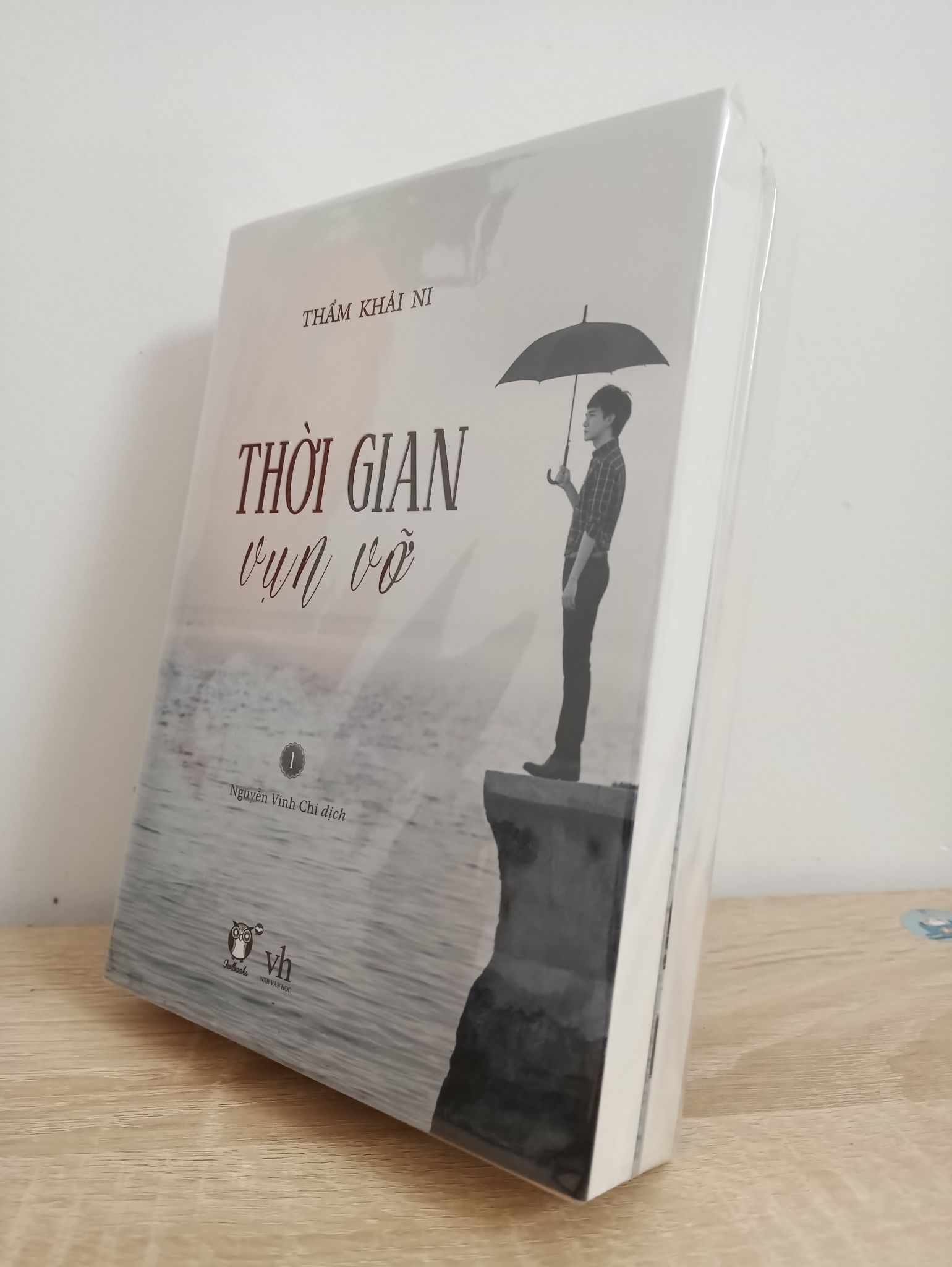 Thời Gian Vụn Vỡ (Bộ 2 Tập) - Thẩm Khải Ni New 95% HCM.ASB1007