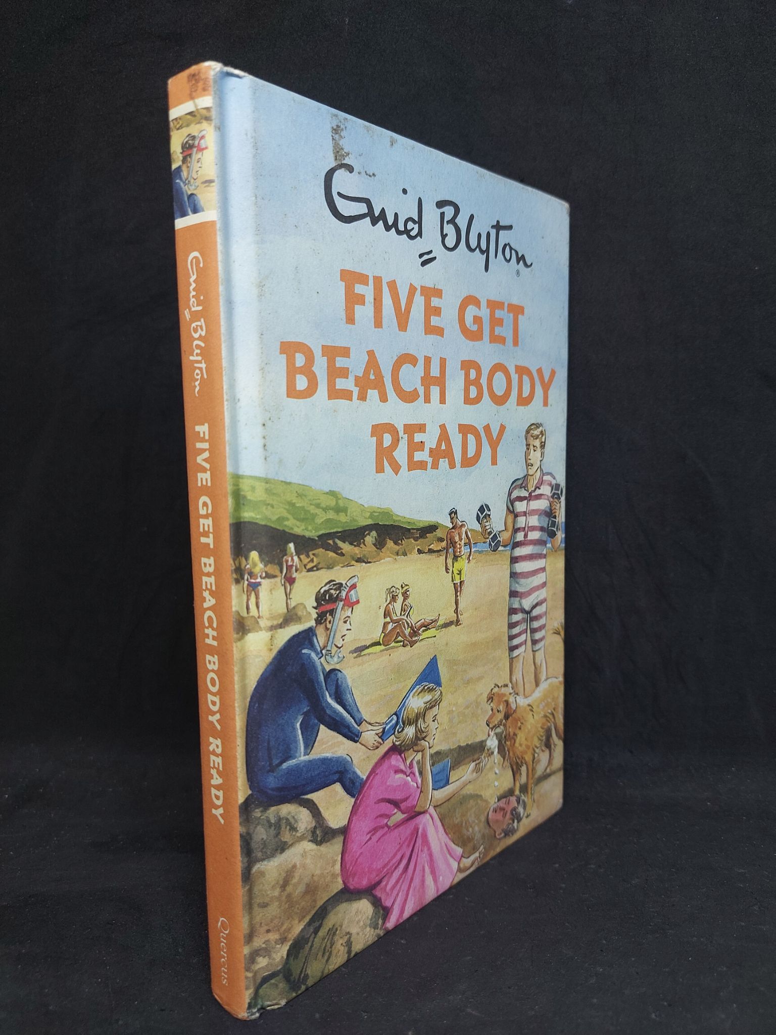 Five get beach body ready bìa cứng, mới 80%, bị ố, mới 80% HCM2707