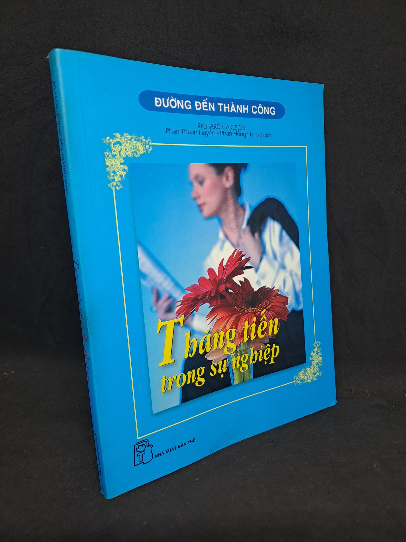 Thăng tiến trong sự nghiệp mới 80% ố nhẹ 2005 HPB.HCM1408