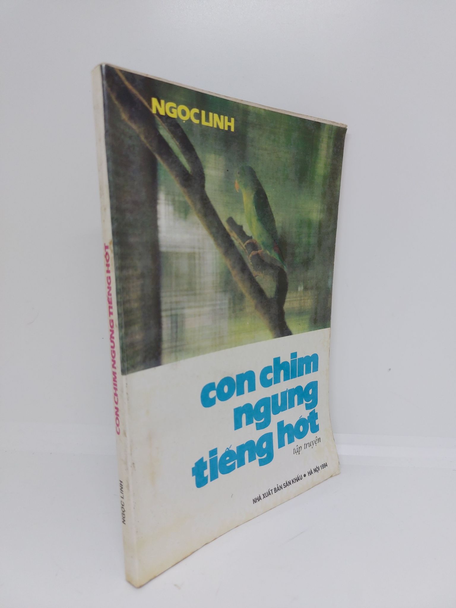 Con chim Ngân tiếng hót mới 80% bị ố nhẹ 1994 HCM.ANTQ1409