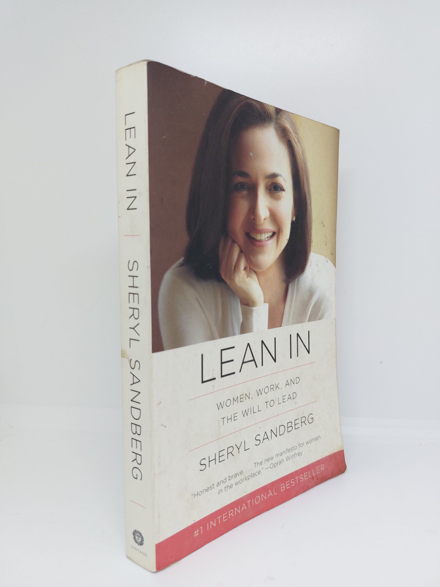 Lean in Sheryl Sandberg mới 80%, bị ố vàng HCM1909