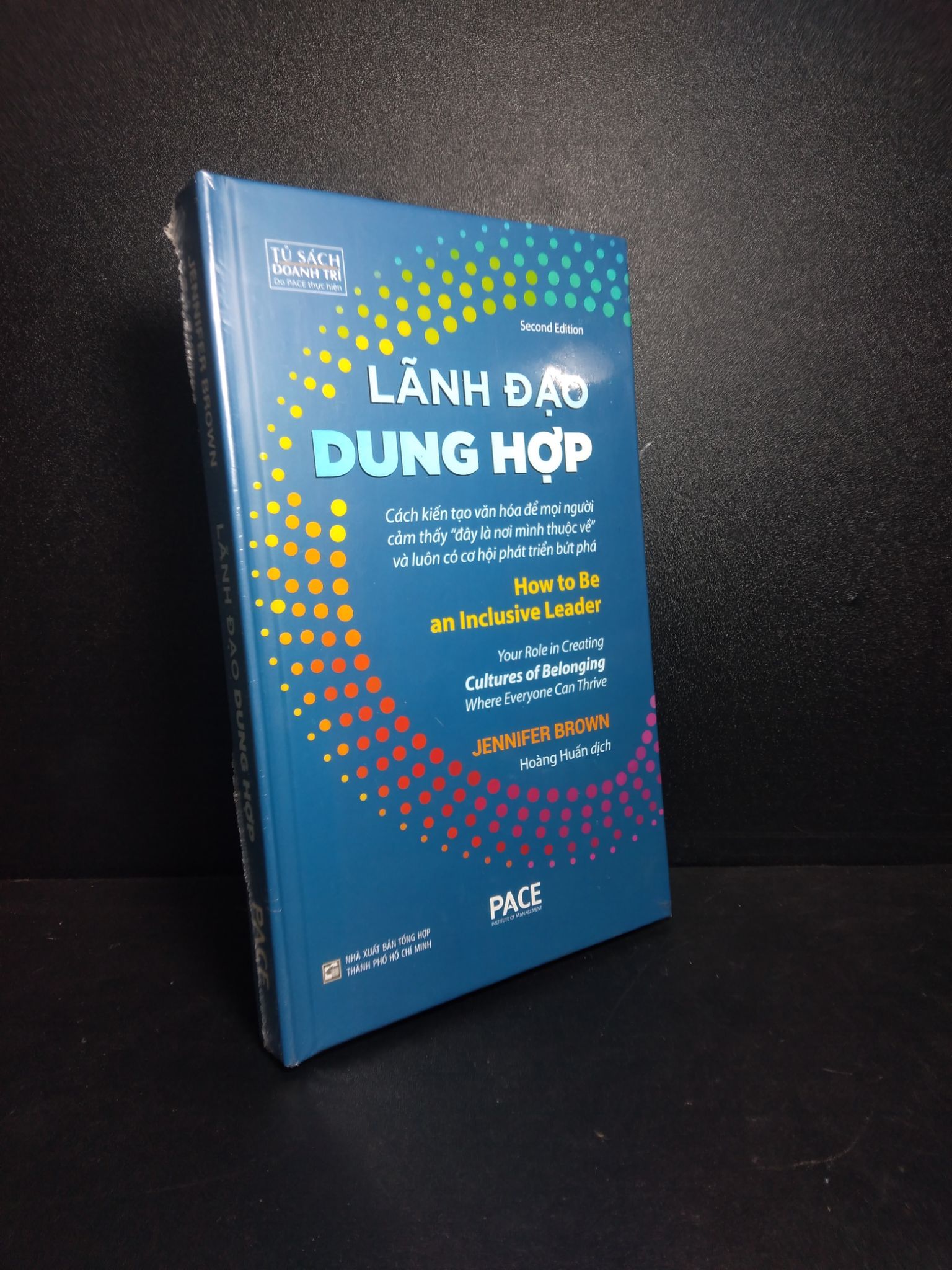 Lãnh đạo dung hợp Jennifer Brown mới 100% nguyên seal HCM0710