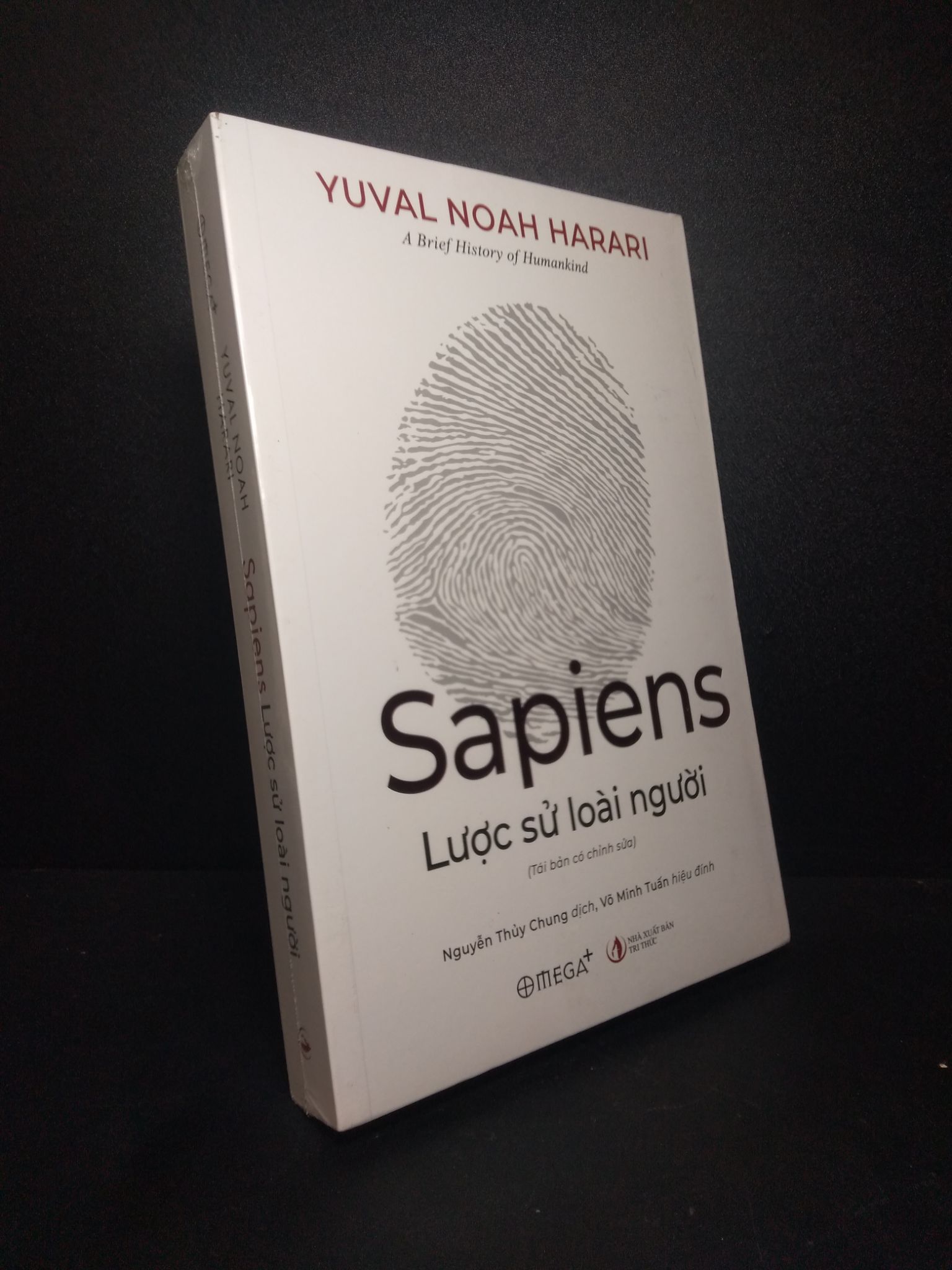 Sapiens lược sử loài người Yuval Noah Harari mới 100% nguyên seal HCM1810