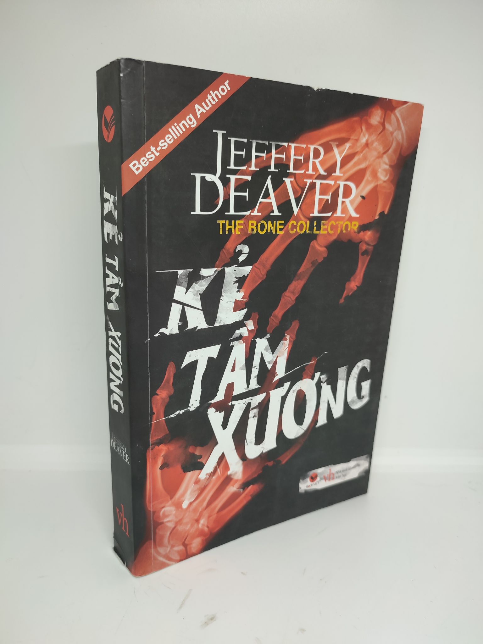 Kẻ tầm xương 2018 Jeffery Deaver rách gáy mới 90% HPB.HCM0211