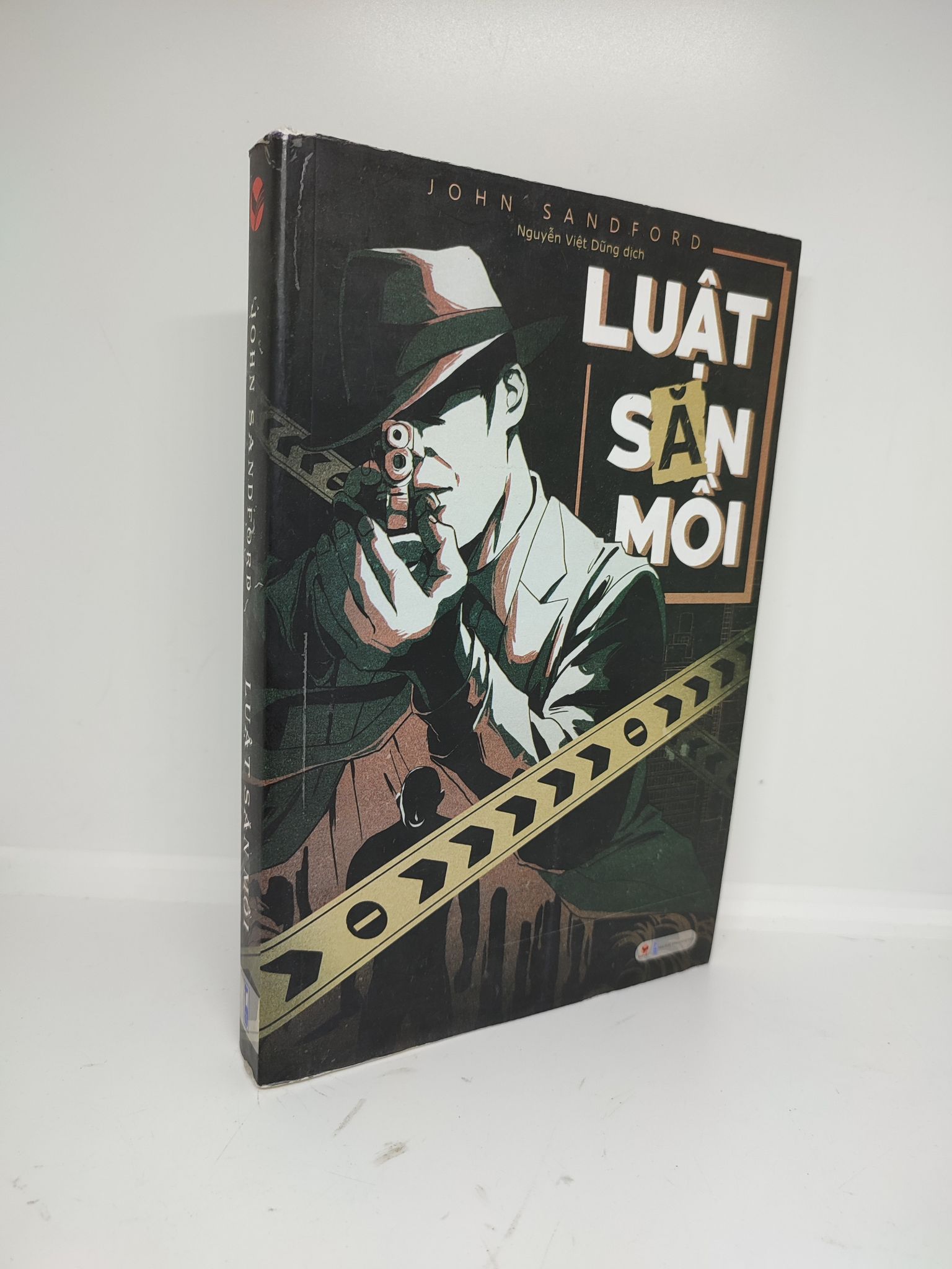 Luật Săn Mồi 2019 John Sandford tróc bìa mới 90% HCM0211