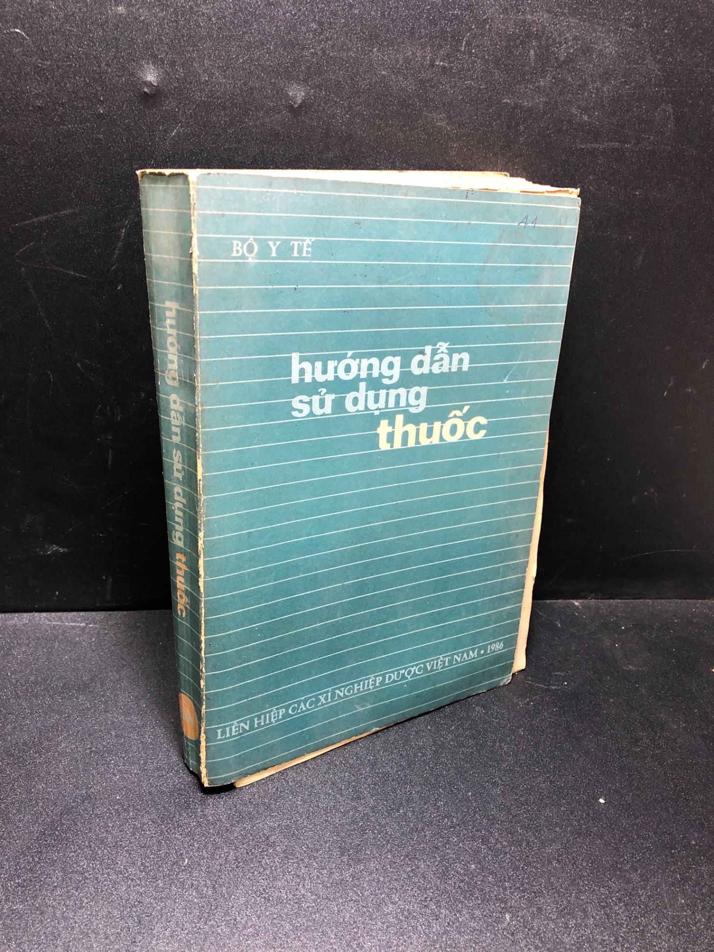 Hướng dẫn sử dụng thuốc liên hiệp các xí nghiệp dược Việt Nam 1986 mới 50% rách bìa, ố HPB.HCM 0111