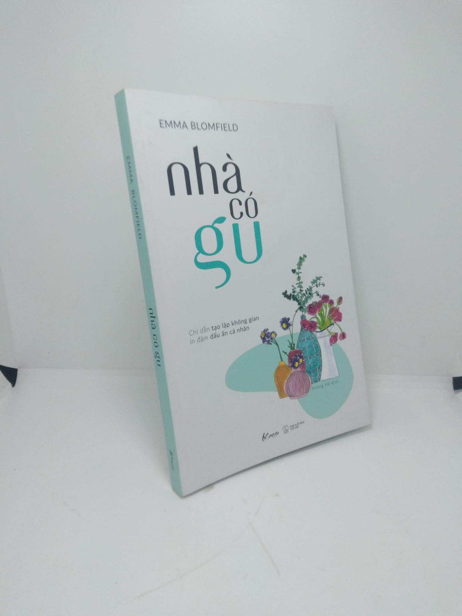 Nhà có gu 2021 Emma Blomfield mới 80% ố nhẹ HPB.HCM2011