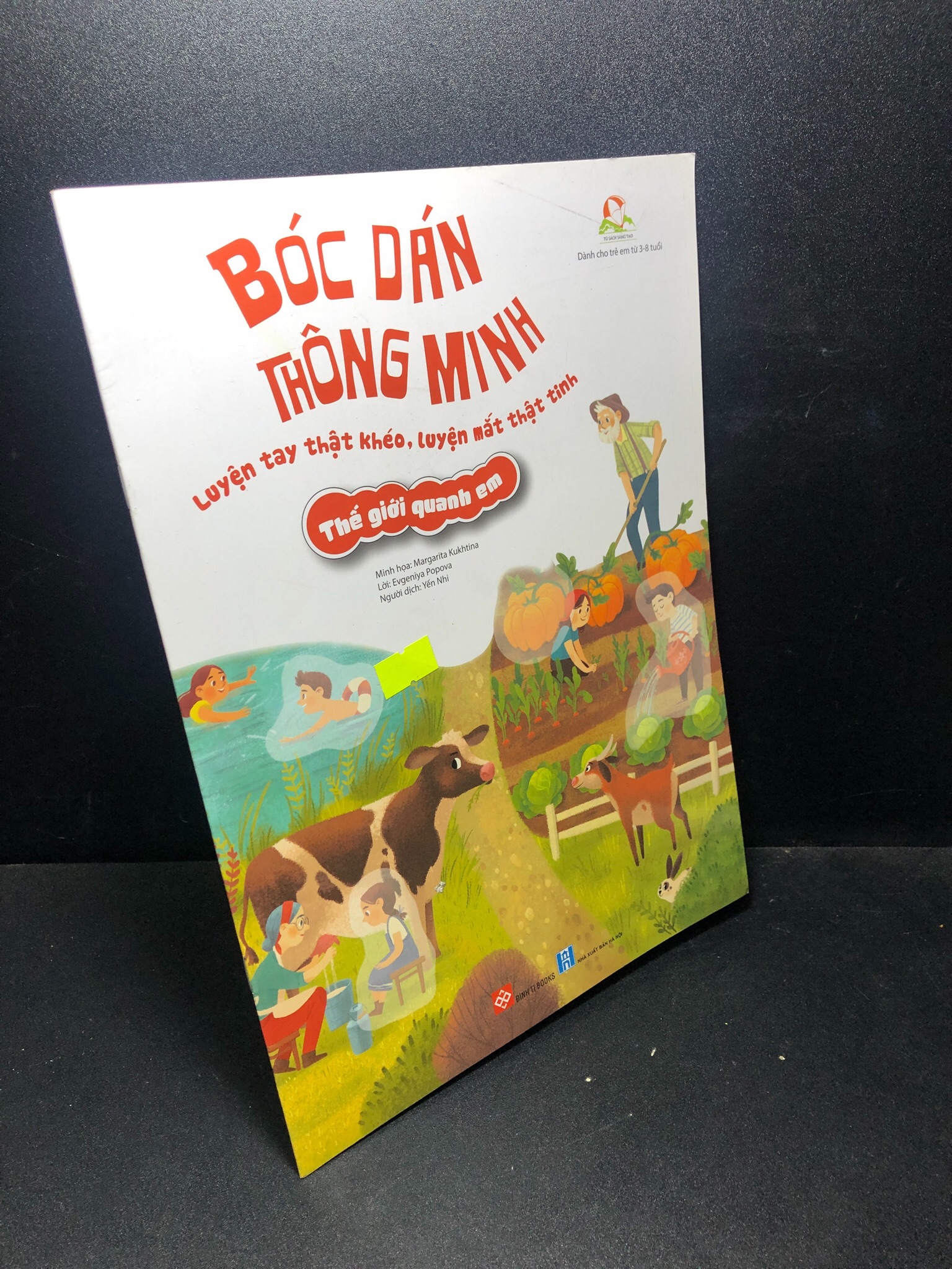 Bóc dán thông minh luyện tay thật khéo, luyện mắt thật tinh thế giới quanh em năm 2020 mới 90% HCM0212