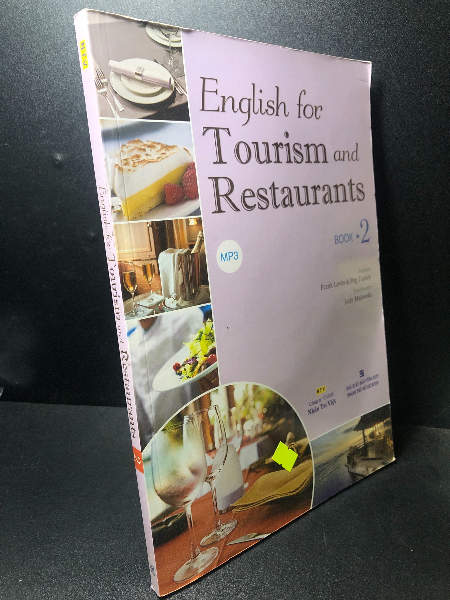 English for Tourism and Restaurants 2 năm 2016 mới 80% bẩn nhẹ HCM0212