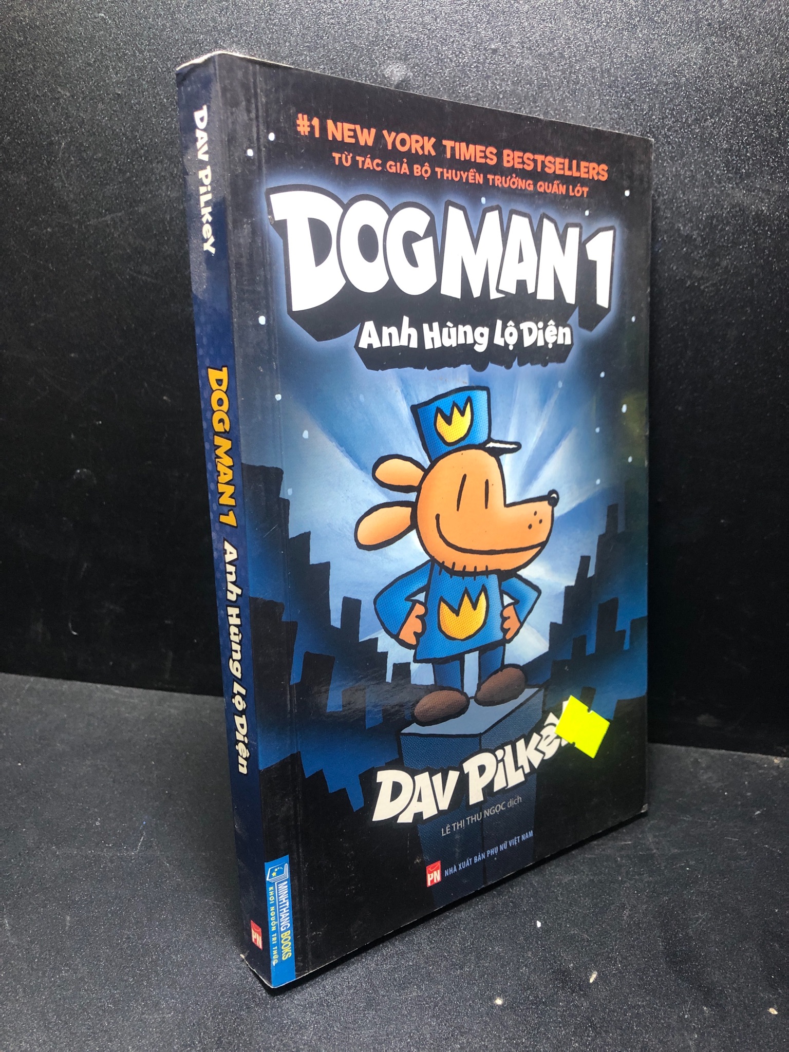 Dog man 1 anh hùng lộ diện năm 2020 mới 90% bẩn nhẹ HPB.HCM0212