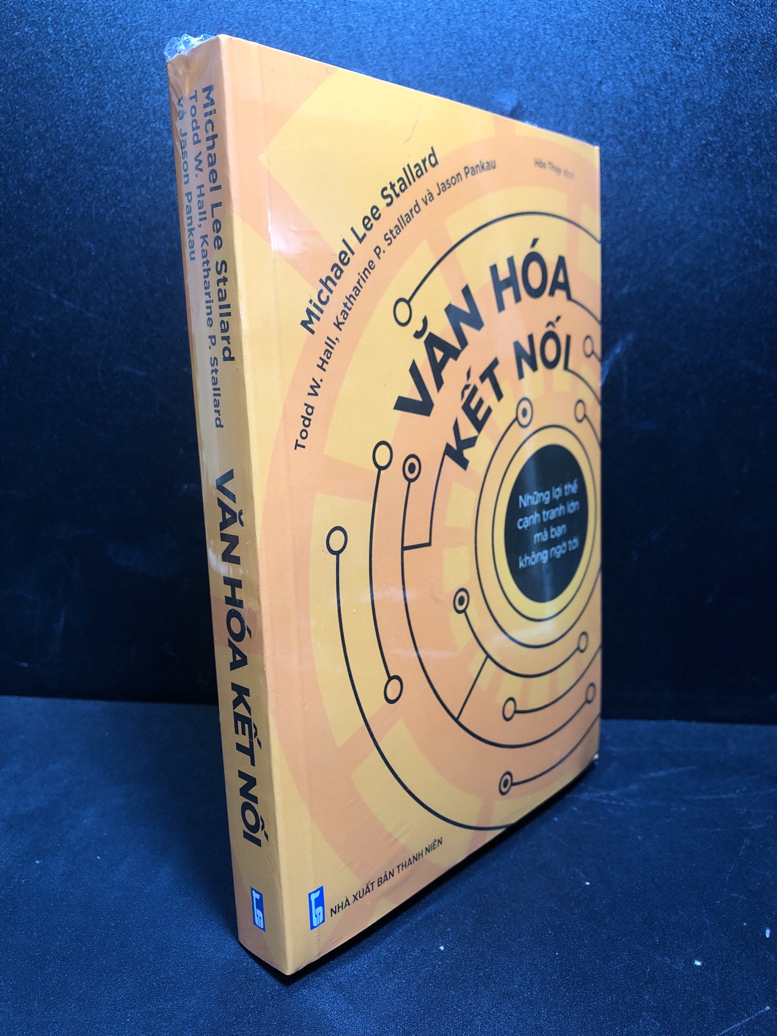 Văn hóa kết nối Michael Lee Stallard mới 100% HCM1912