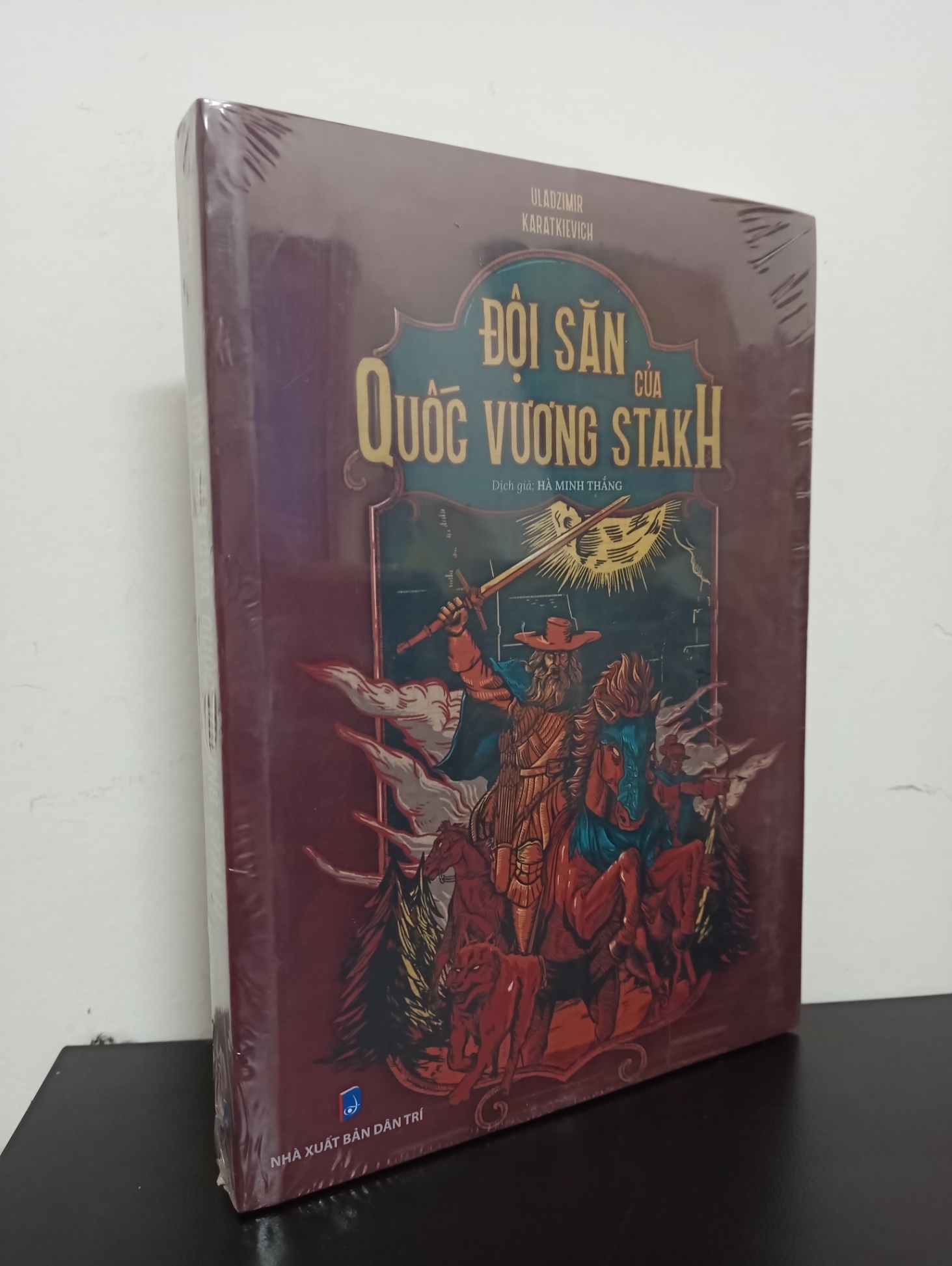 Đội Săn Của Quốc Vương STAKH - Uladzimir Karatkievich New 100% HCM.ASB2501