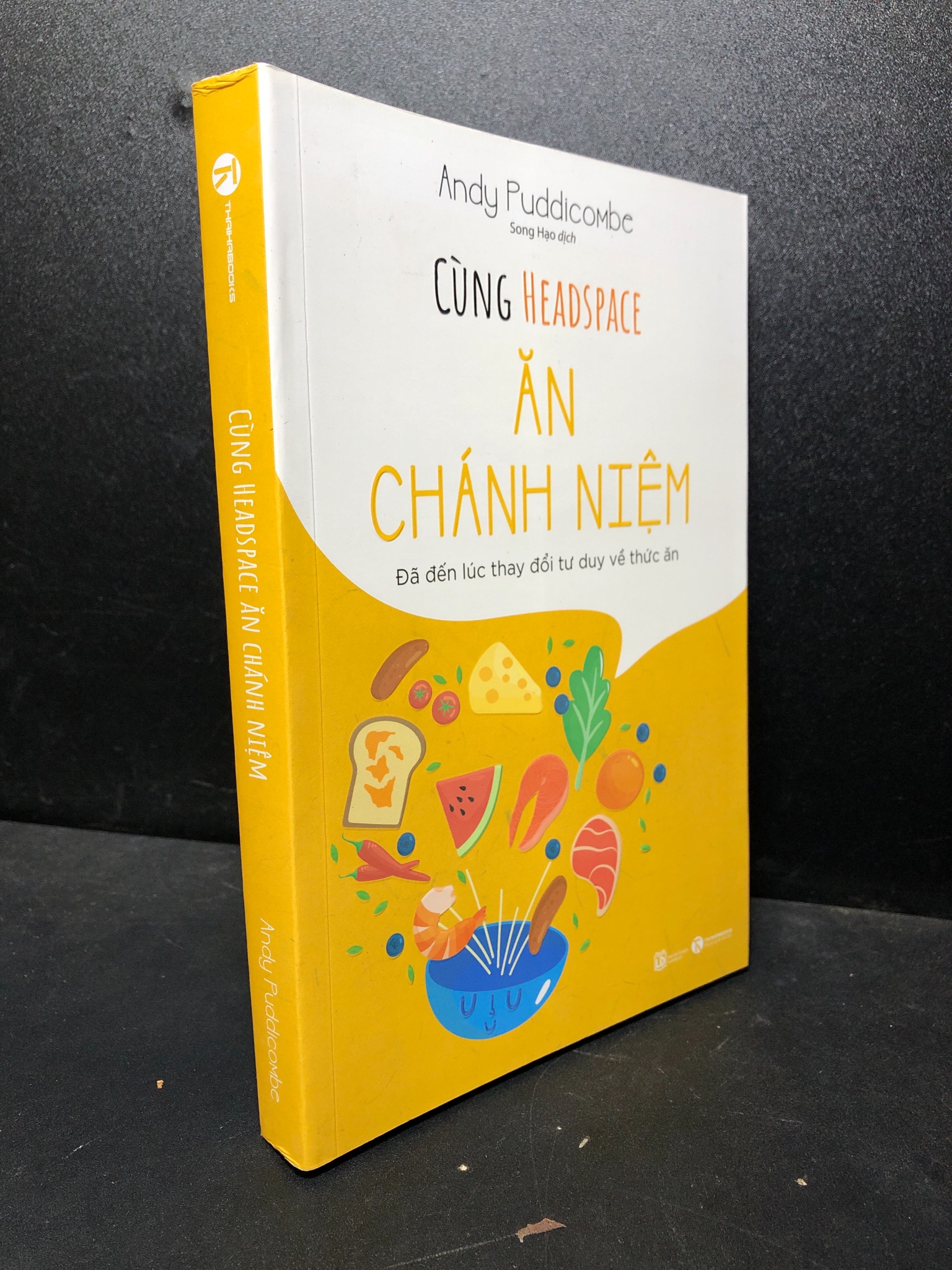 Cùng Headspace ăn chánh niệm 2023 Andy Uddicombe mới 80% ố (chánh niệm) HPB.HCM2301