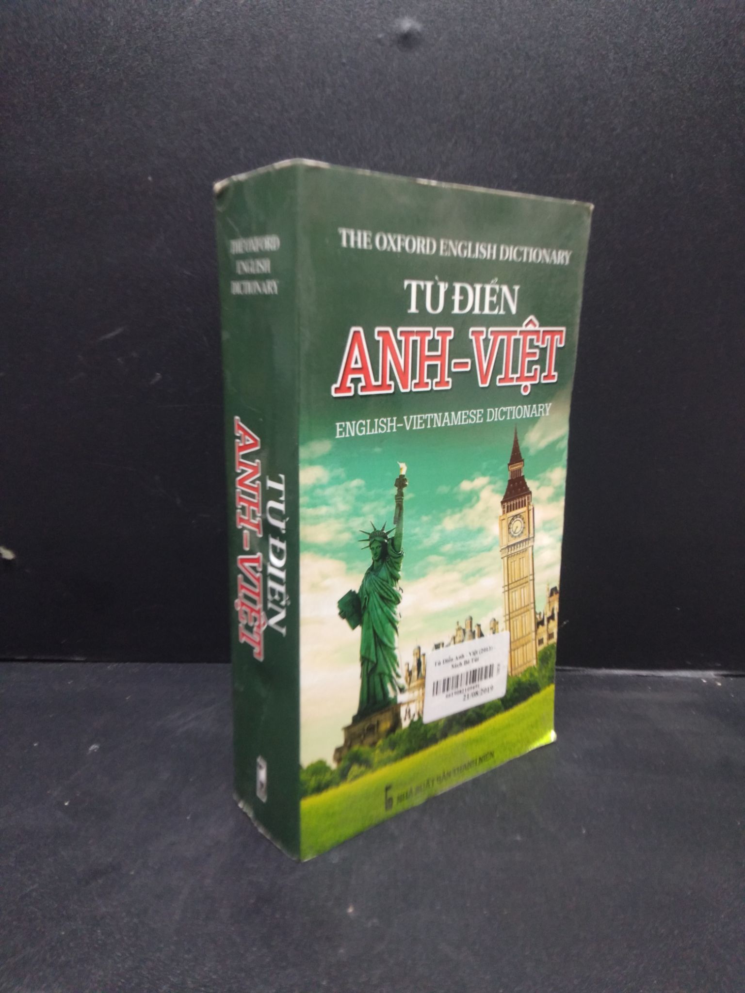 Từ điển Anh Việt năm 2013 mới 80% bẩn ố nhẹ HCM2902