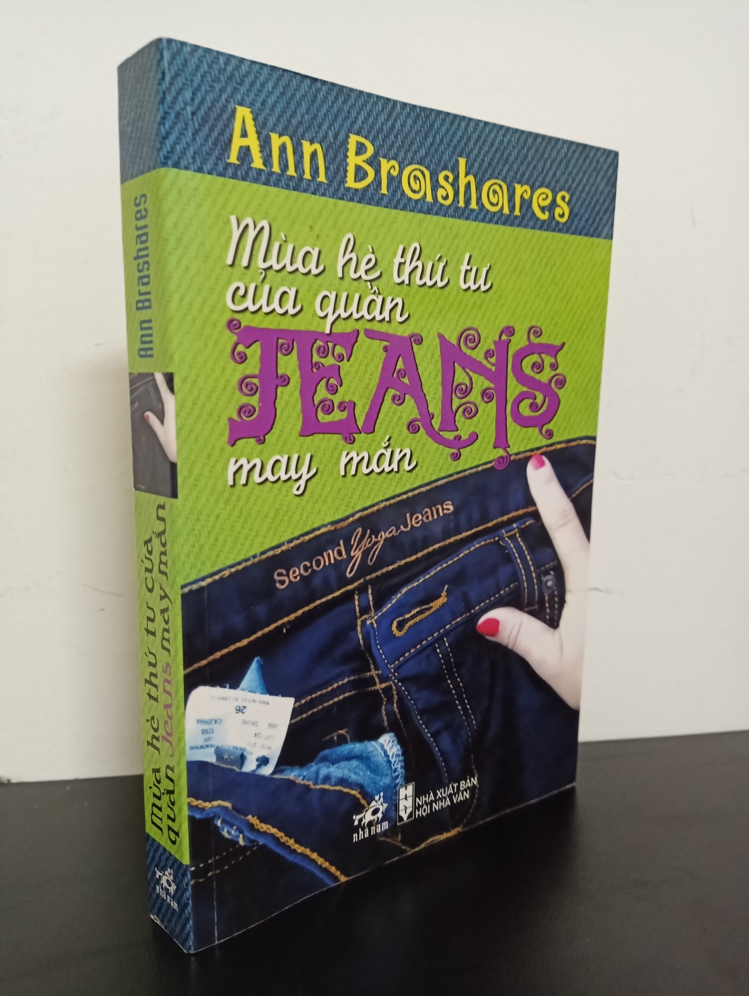 Mùa Hè Thứ Tư Của Quần Jeans May Mắn (2011) - Ann Brashares Mới 90% HCM.ASB0603