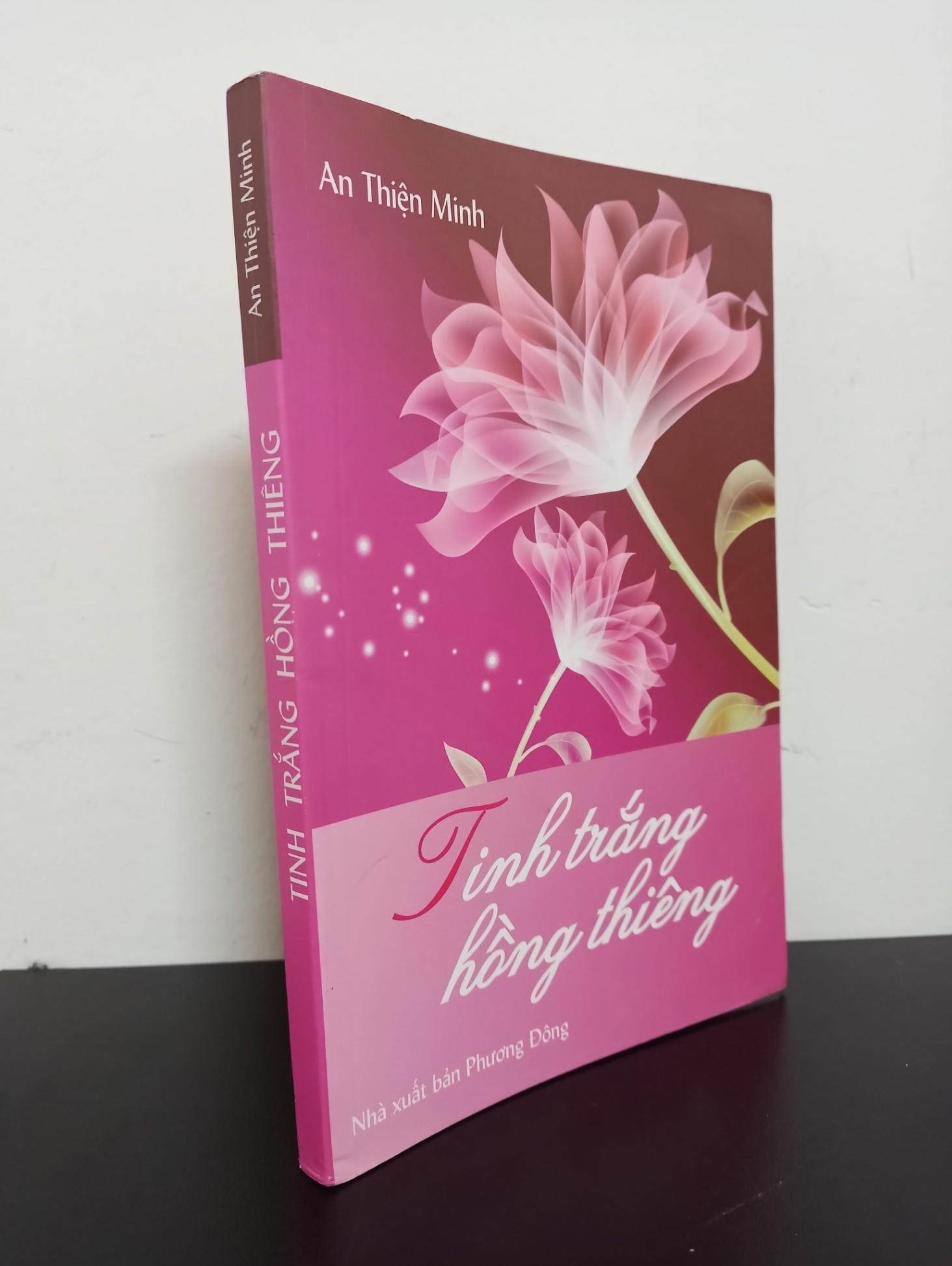 Tinh Trắng Hồng Thiêng (2015) - An Thiện Minh Mới 90% (có chữ ký) HCM.ASB1803