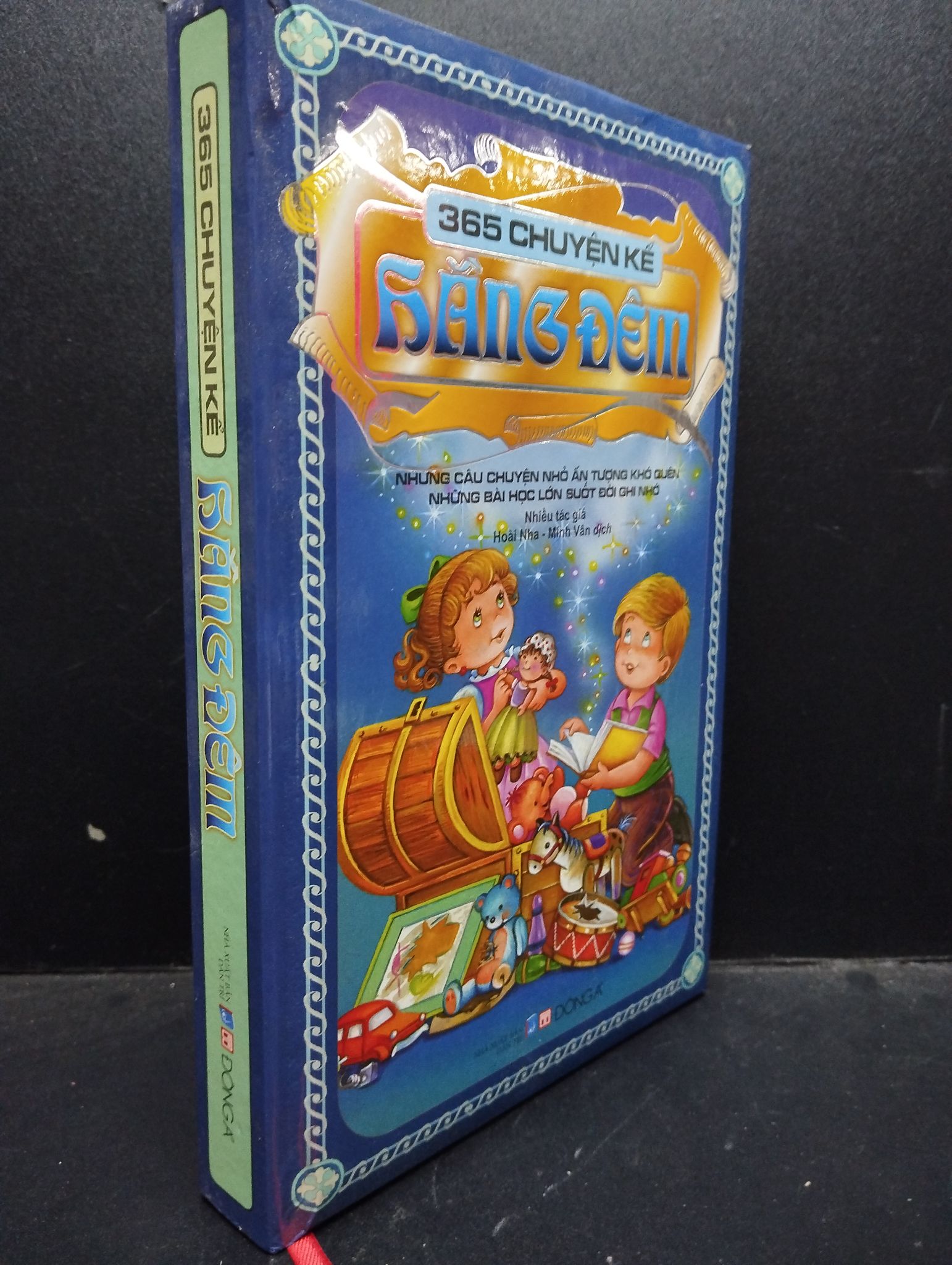 365 Chuyện kể hằng đêm 2016 mới 70% bìa cứng dập bìa ố vàng HCM2503 văn học