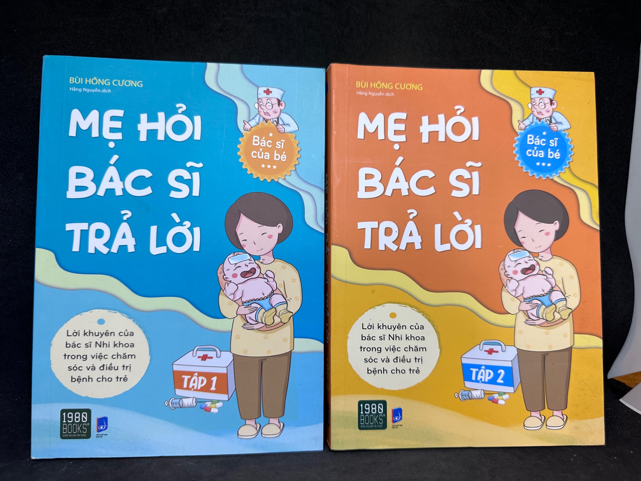 Combo 2 Cuốn Mẹ Hỏi Bác Sĩ Trả Lời (Tập 1, 2) - Lời Khuyên Của Bác Sĩ Nhi Khoa Trong Việc Chăm Sóc Và Điều Trị Bệnh Cho Trẻ - Bùi Hồng Cương, Mới 90%, 2020 SBM0404