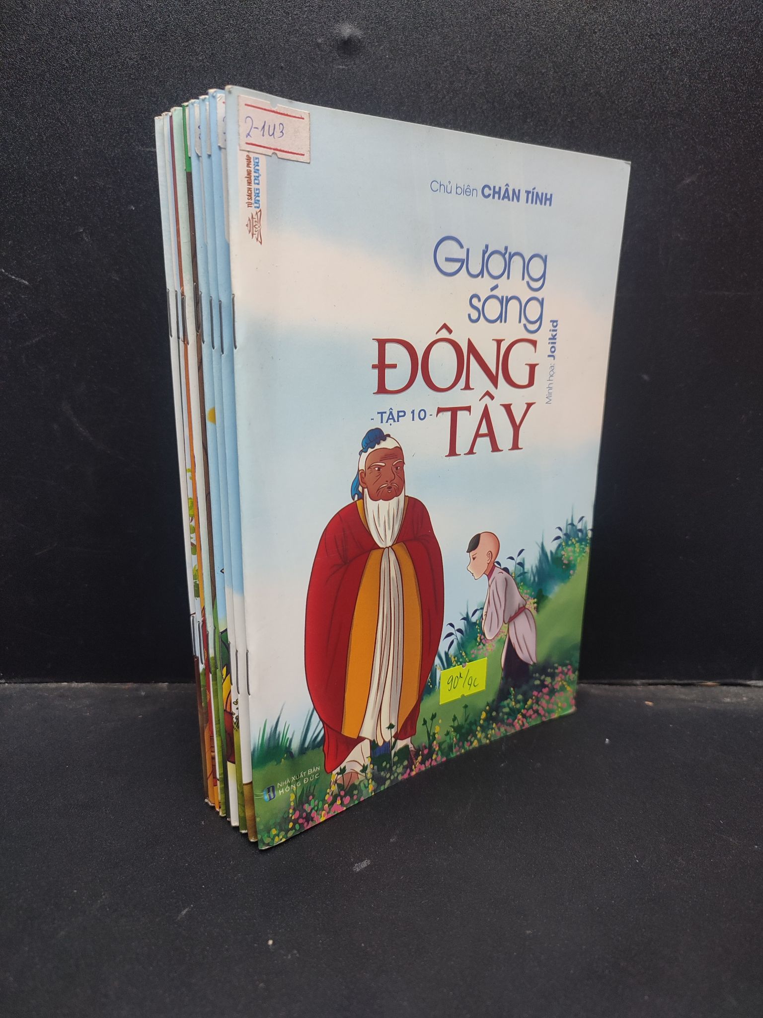 Bộ 9 Cuốn Gương Sáng Đông Tây Tập (1,2,4,5,6,7,8,9,10) Chân Tính mới 90% 2021 HCM0904